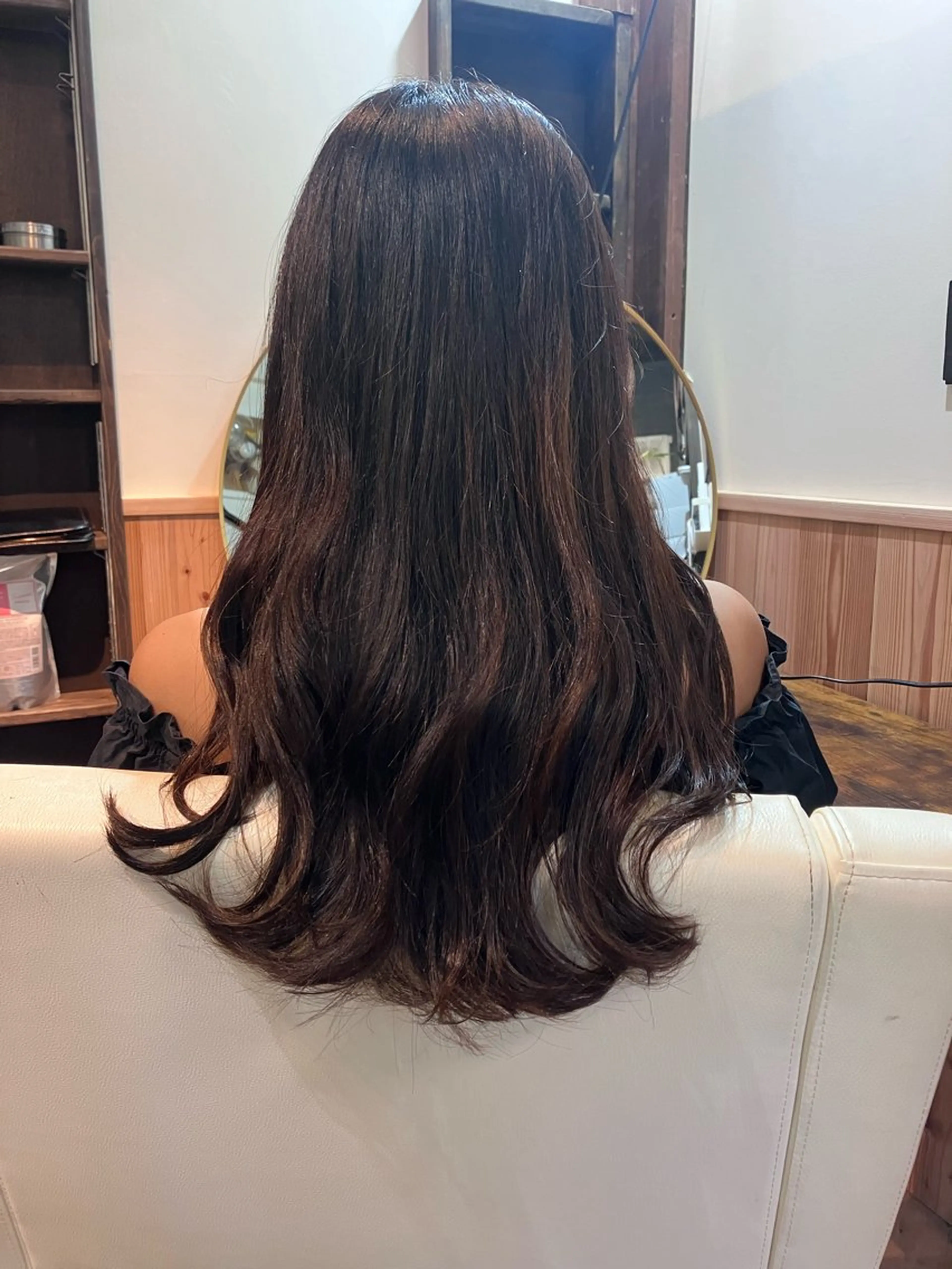 ロング カット HAIR BASE ZAWAWA所属・レイヤー/ブリーチ｜ 特殊パーマ/赤澤のヘアスタイル
