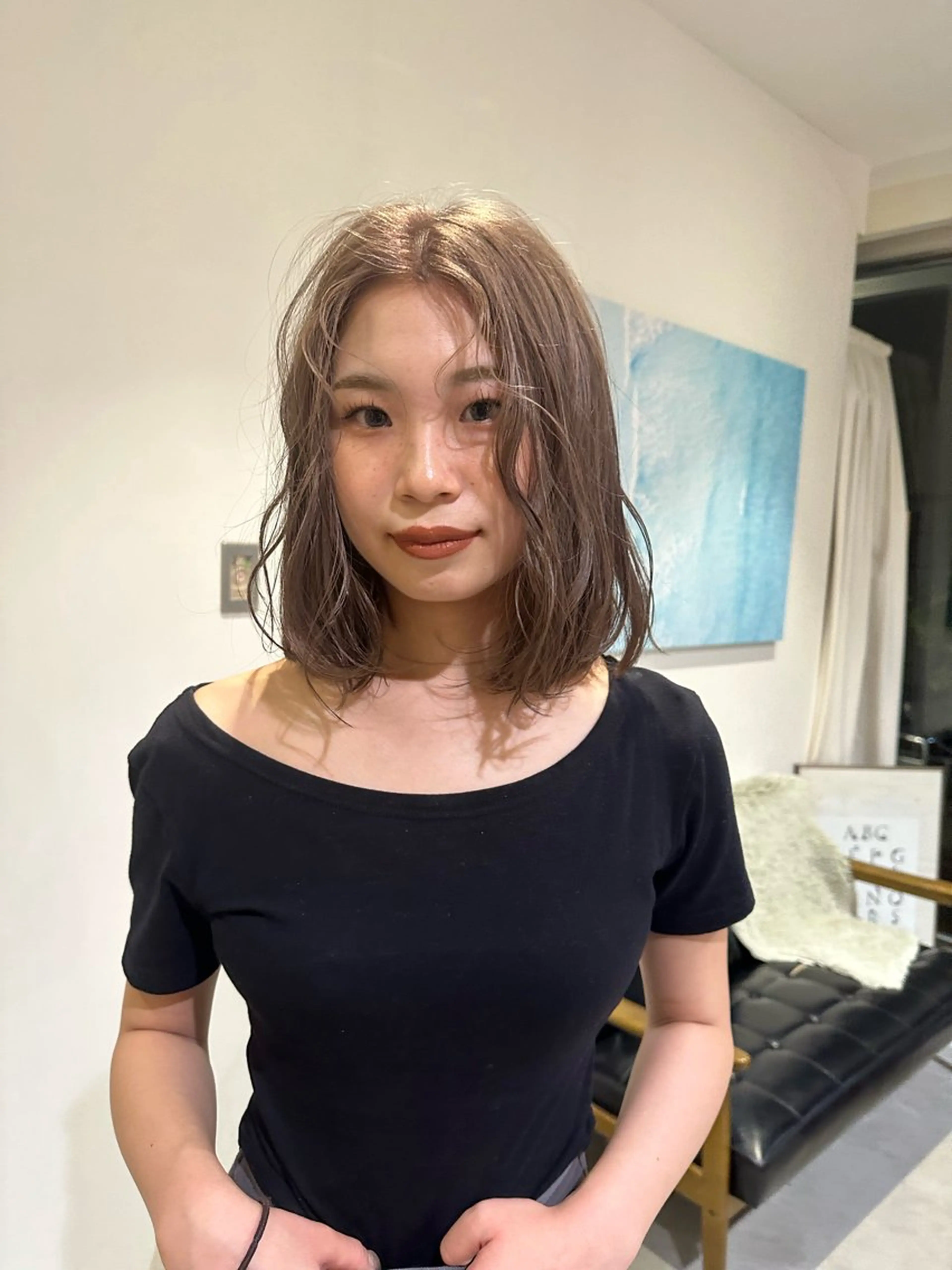 【夏におすすめ】ケアブリーチハイトーンカラー⟡. ·の写真