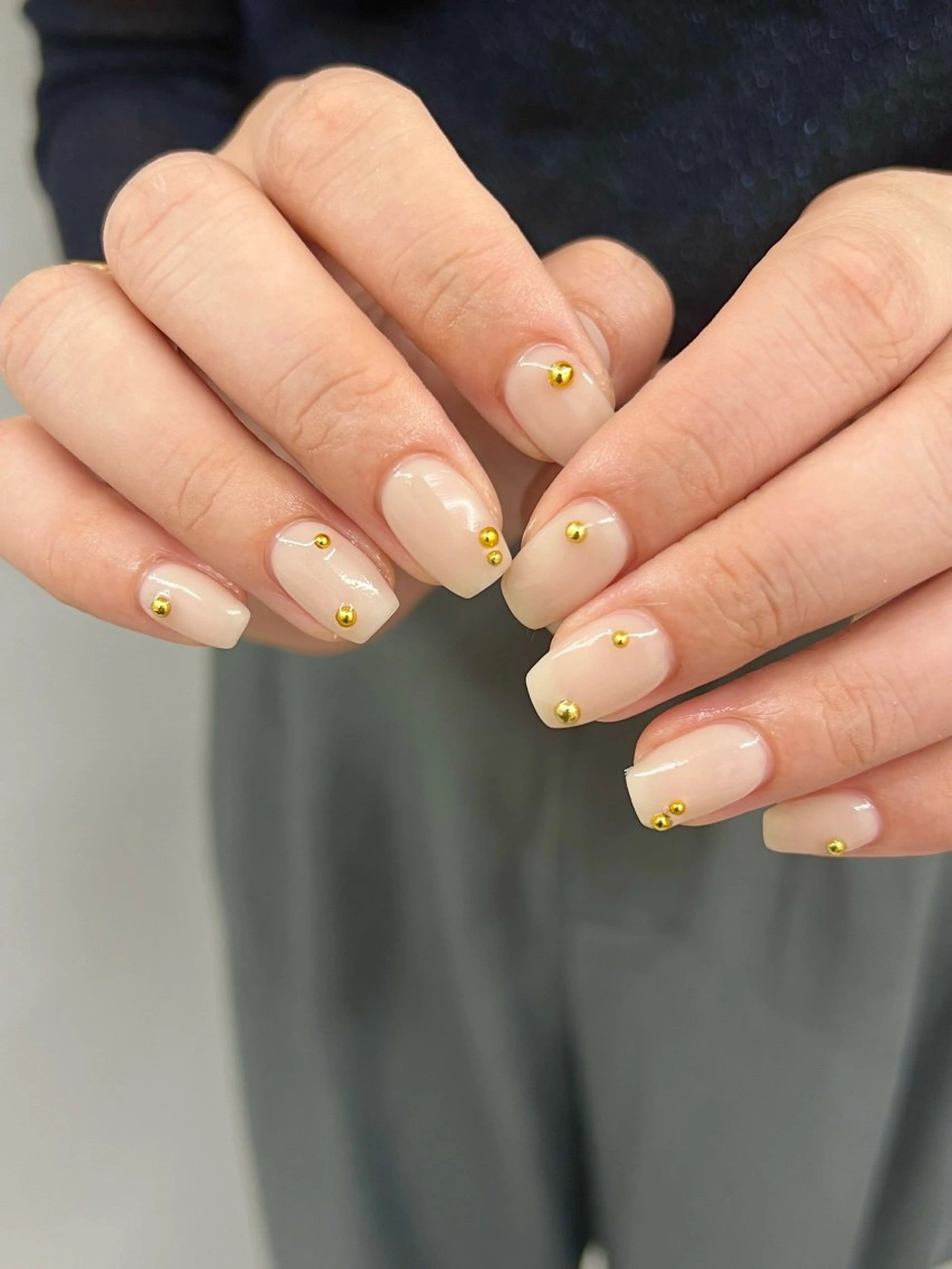 ネイル ブラウン ジェルネイル キラキラネイル マグネットネイル ニュアンスネイル ハンドネイル ハンドケア Bana_ Nailのネイルデザイン