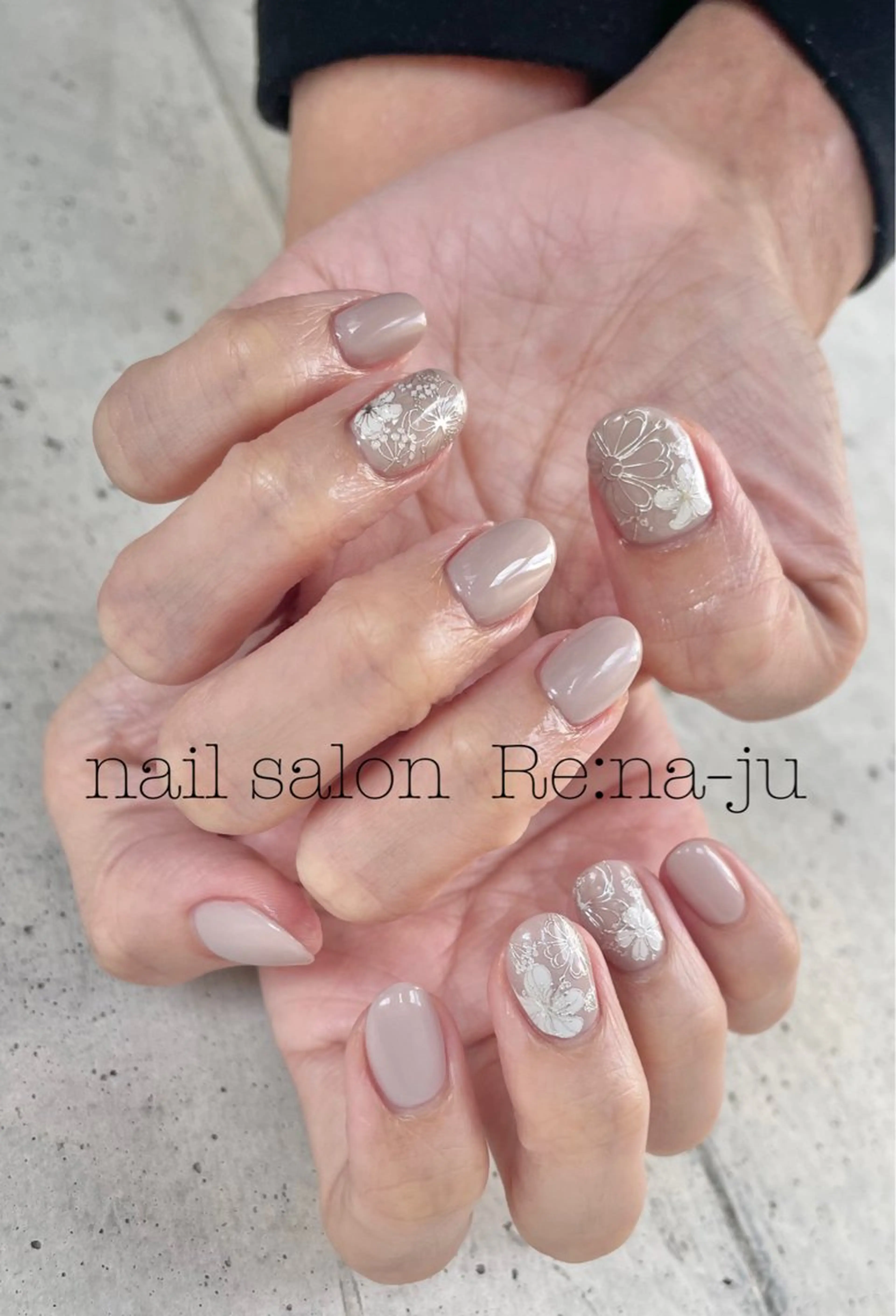 ネイル ジェルネイル グラデーション マグネットネイル ワンカラーネイル nail salon Re:na-juのネイルデザイン