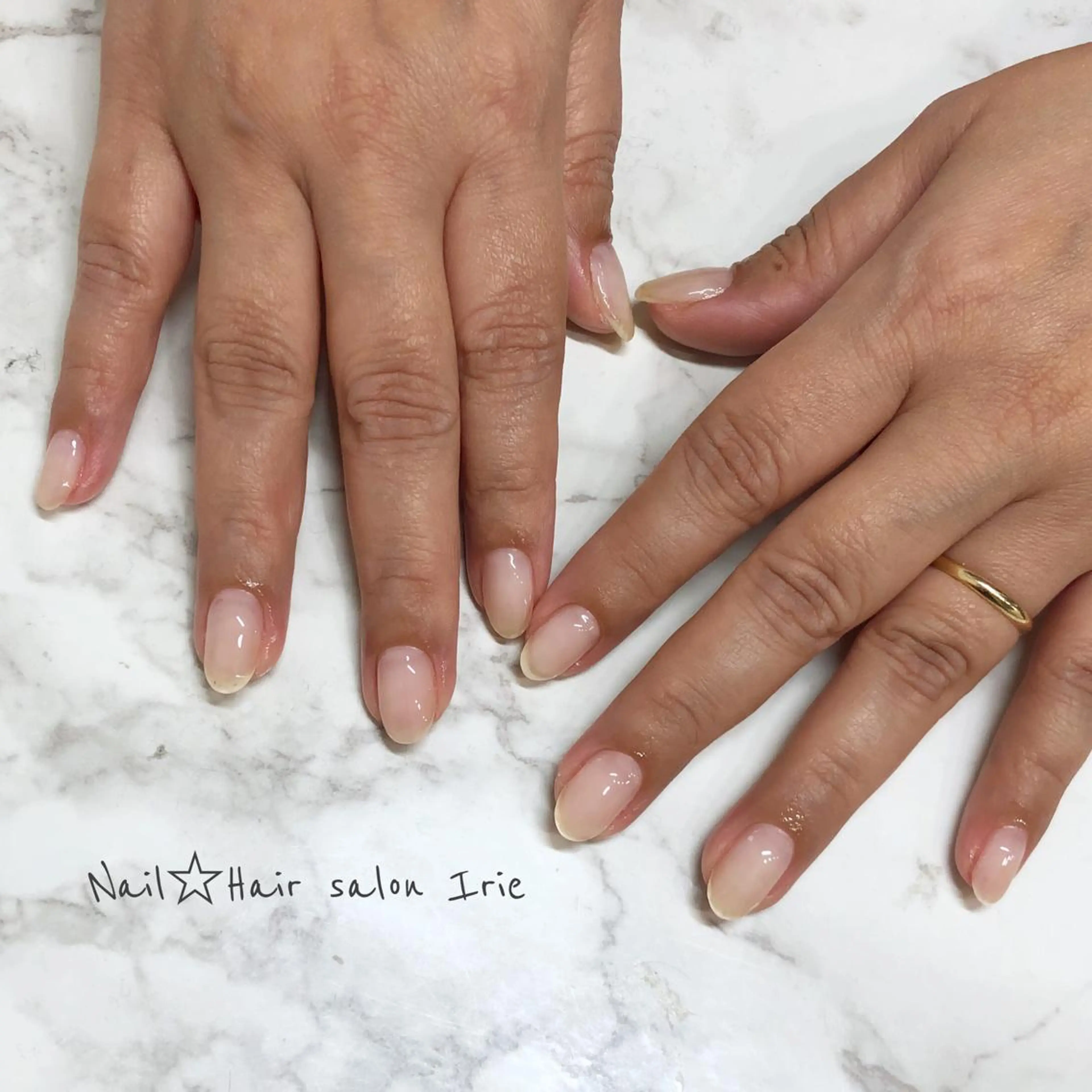 ネイル ハンドネイル ハンドケア Hair salon Irie所属・與儀 知佳のネイルデザイン