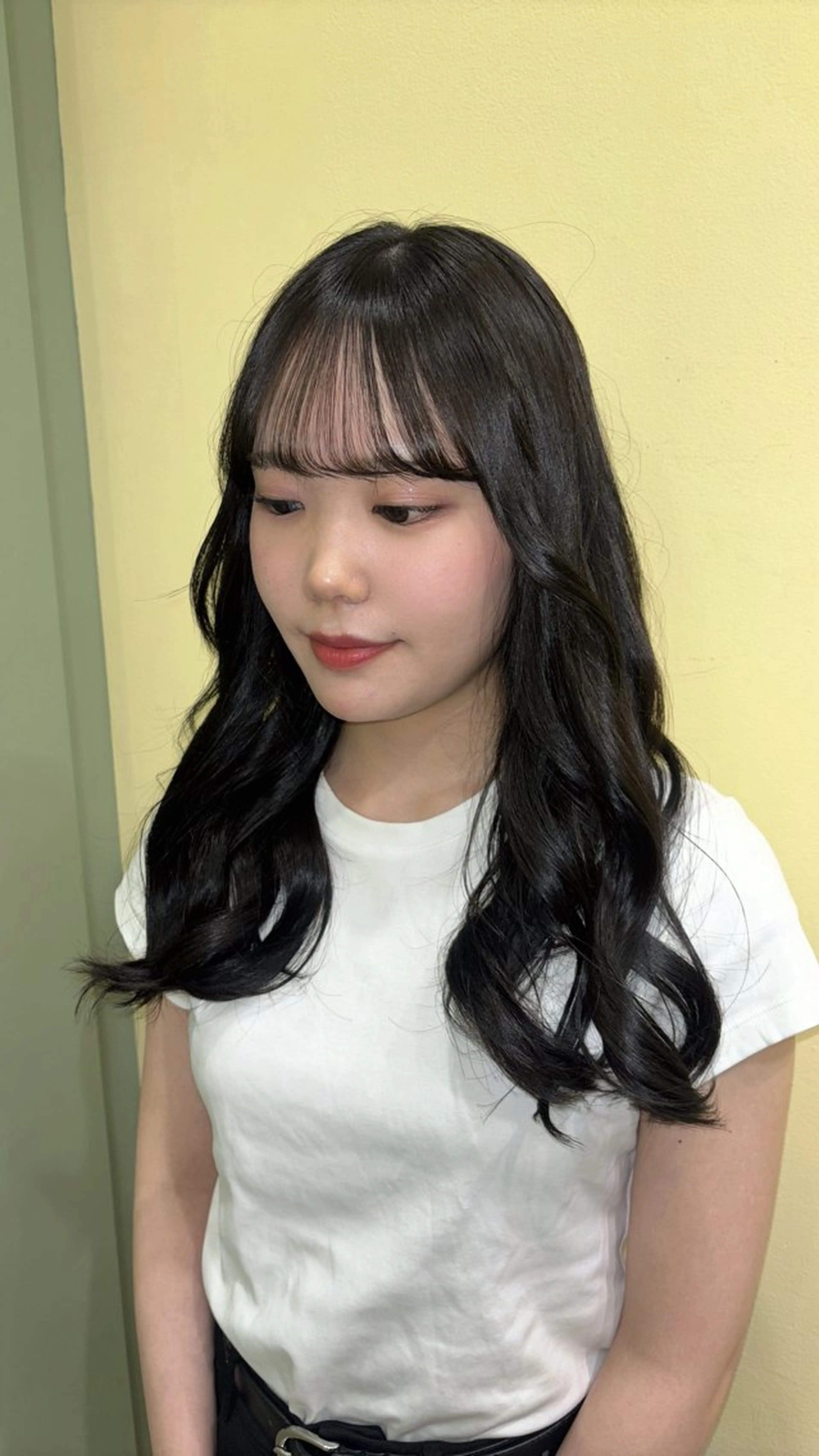 ロング カラー 高野 春菜のヘアスタイル