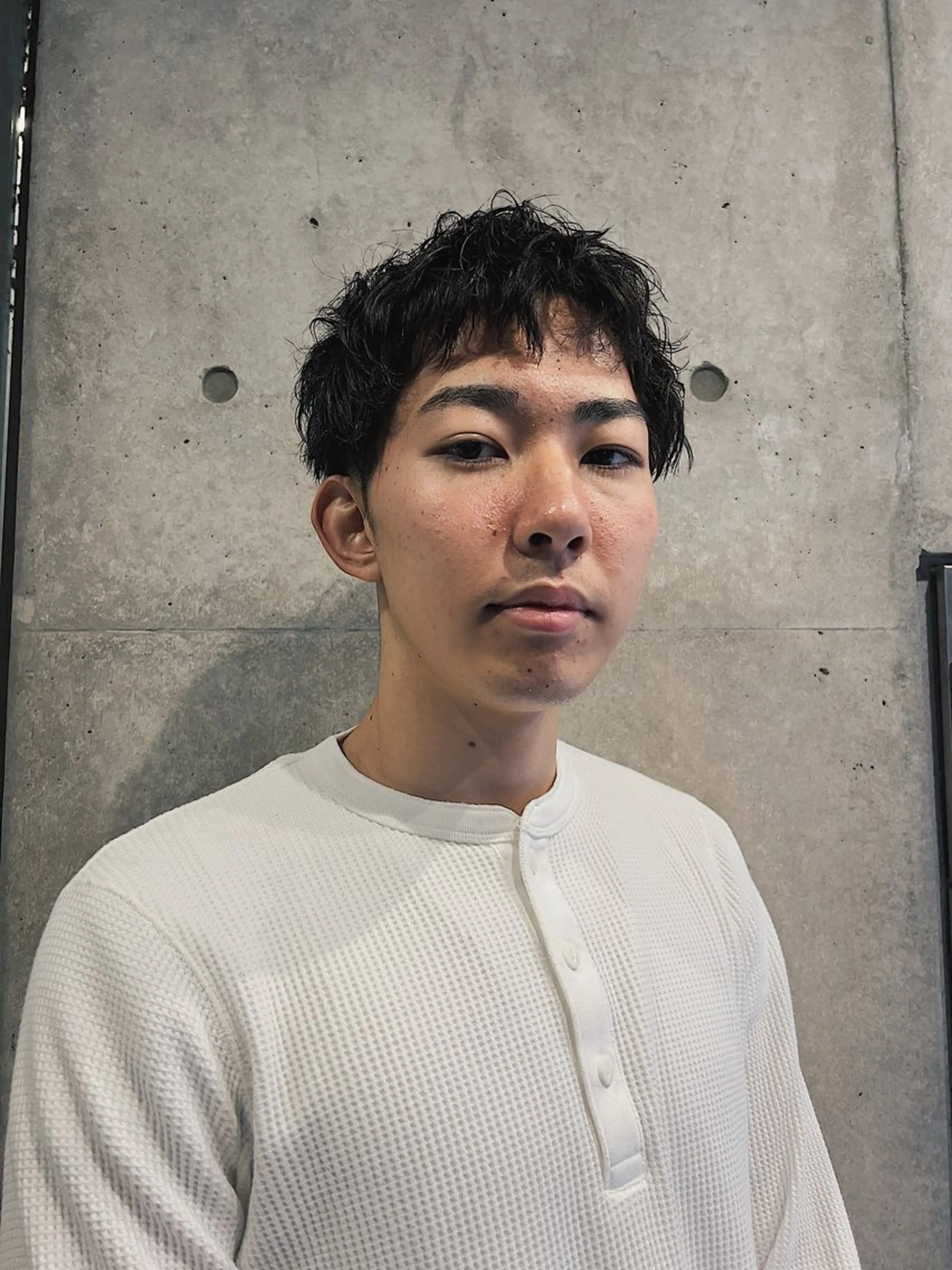 ショート パーマ メンズ メンズパーマ くせ毛 カット パーマ 大阪メンズハイトーン /スパイキー/RAIのヘアスタイル