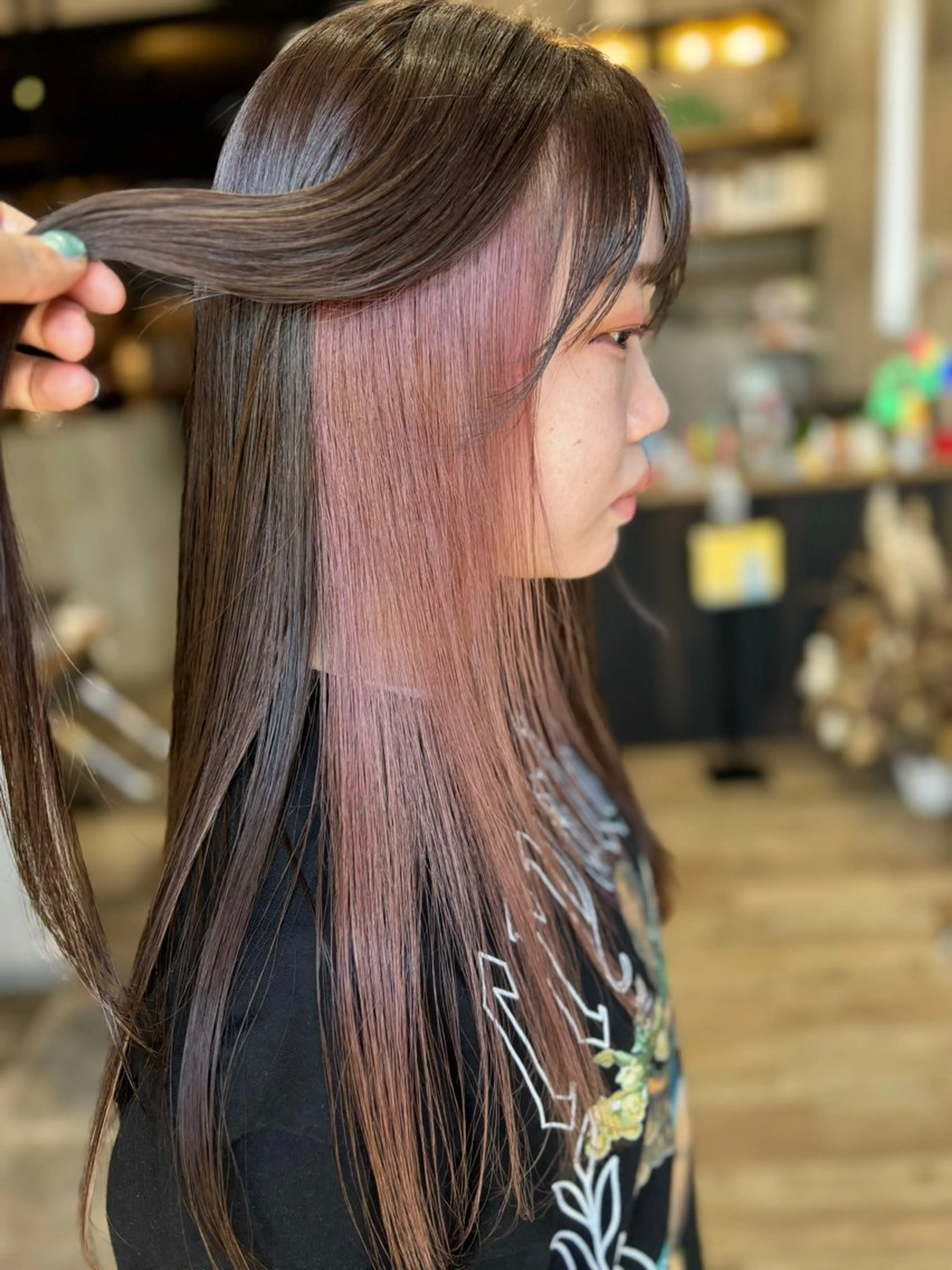ロング Welila by haku所属・yuuki ウェリラバイハクのヘアスタイル