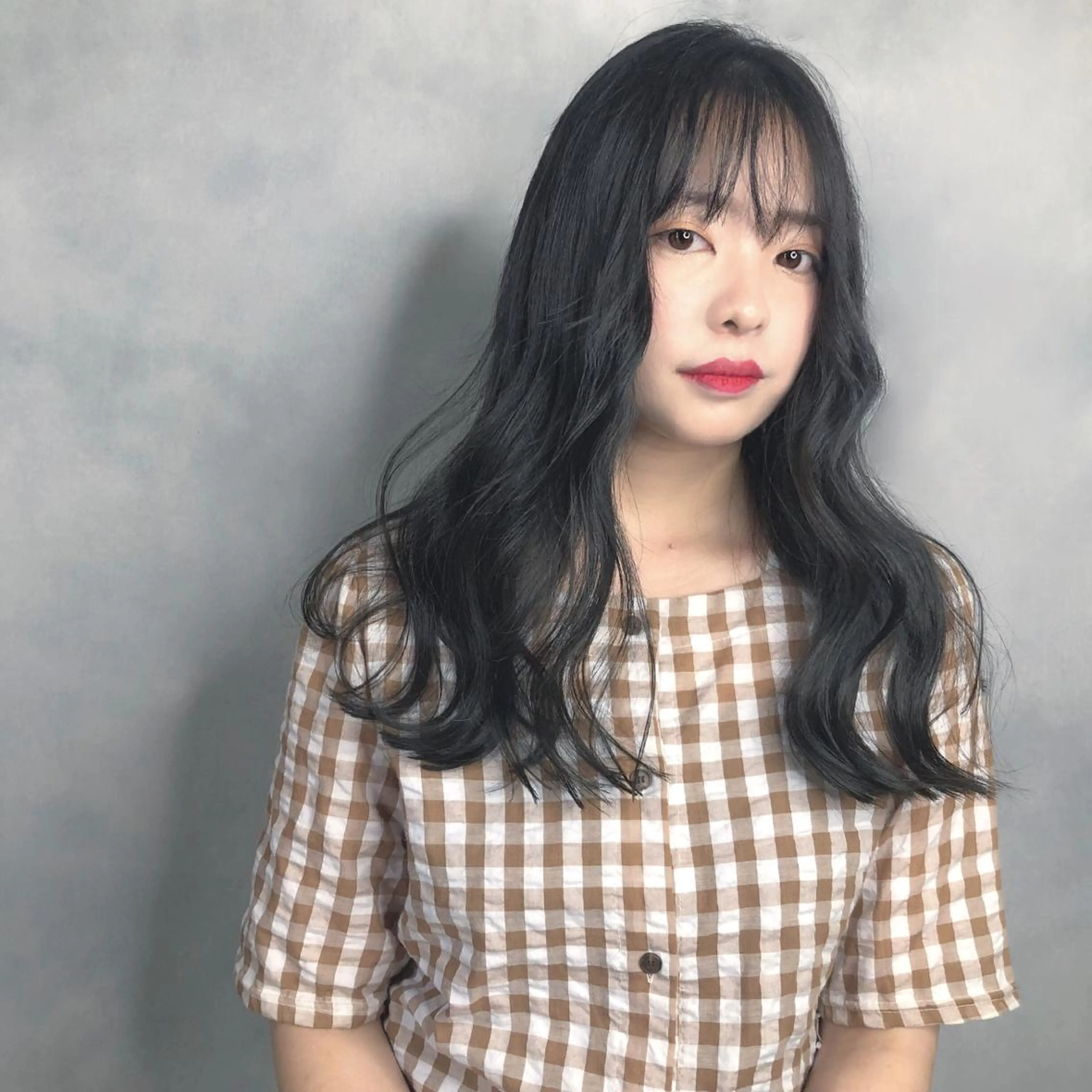 ロング カラー アディクシーカラー アッシュ 黒髪 韓国風ヘア ORIKA 美容室のヘアスタイル