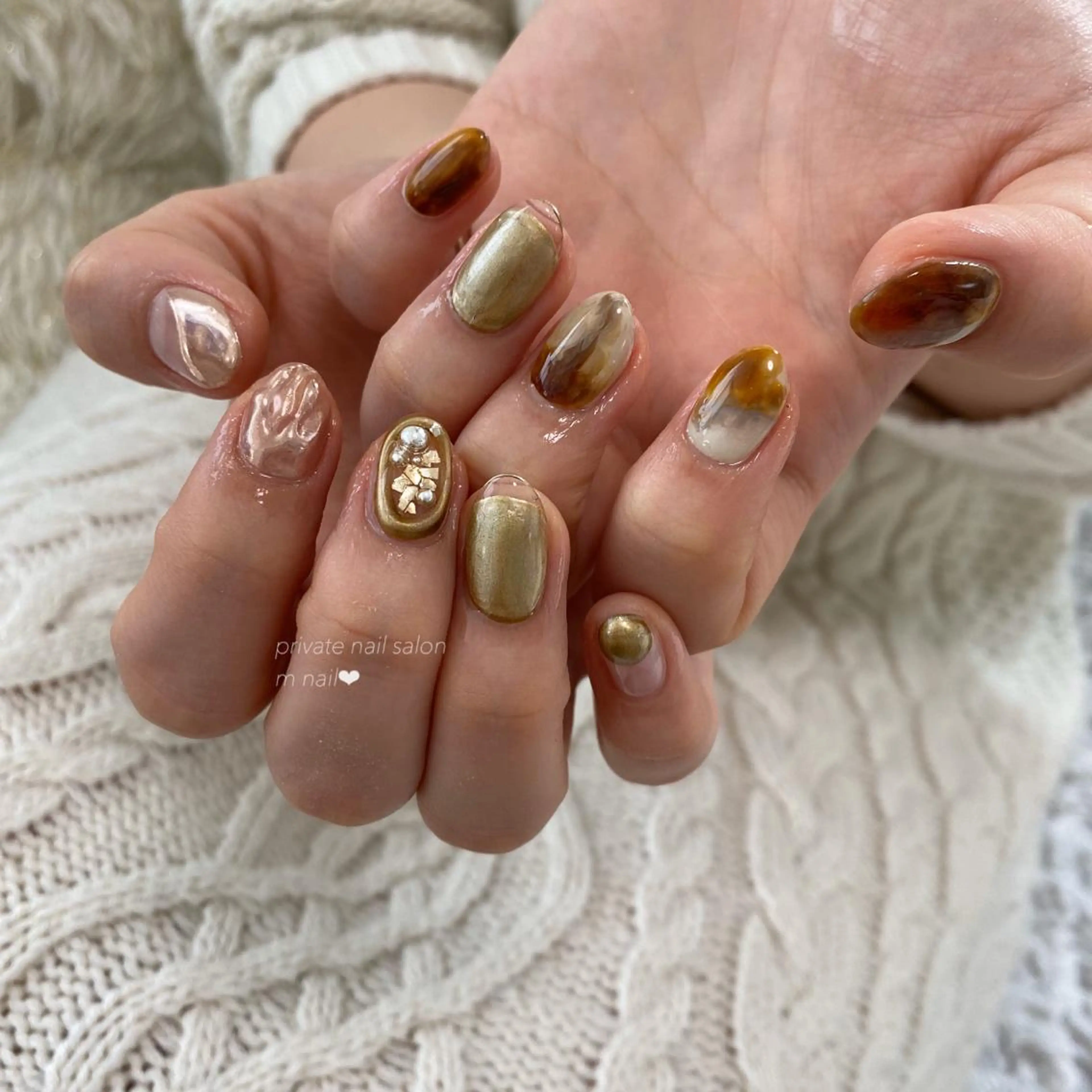 ネイル クリアネイル フレンチネイル ラメ(グリッター) ハンドネイル 小河原 舞のネイルデザイン