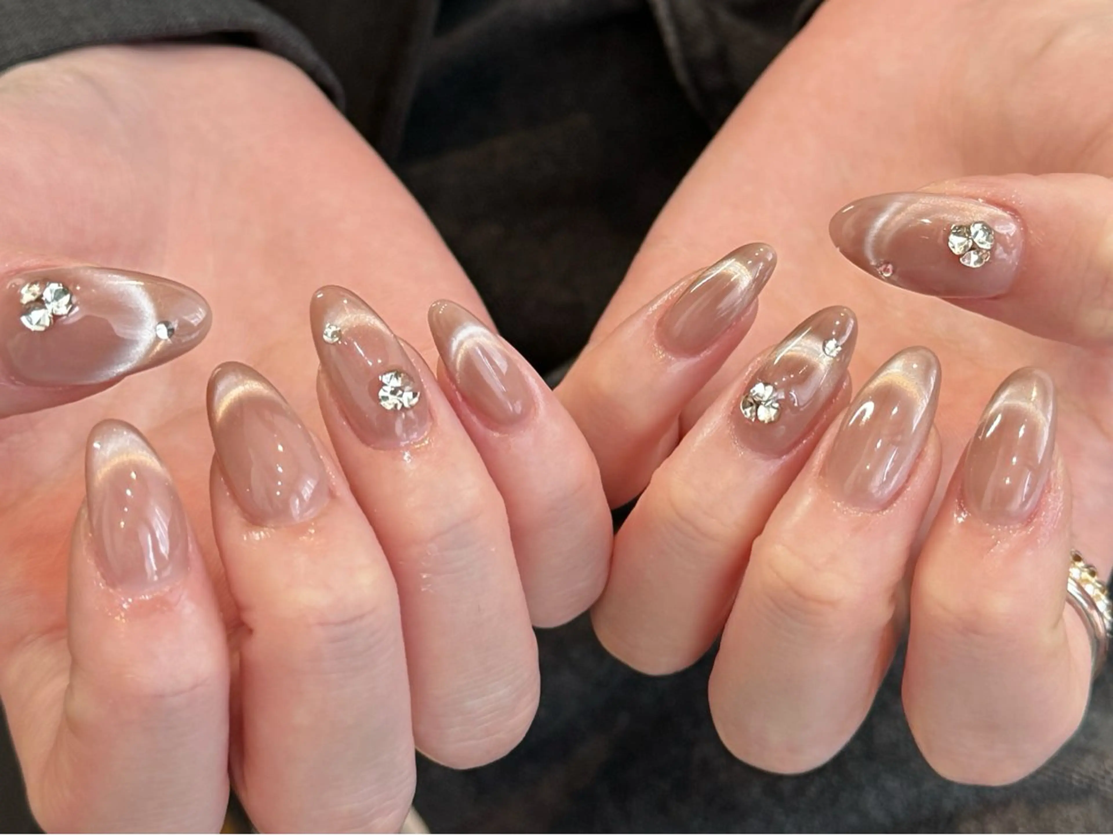 ネイル オーロラネイル 長さ出し フレンチネイル ジェルネイル ガラスフレンチ ハンドネイル Rela・S所属・Rela・S NAILのネイルデザイン