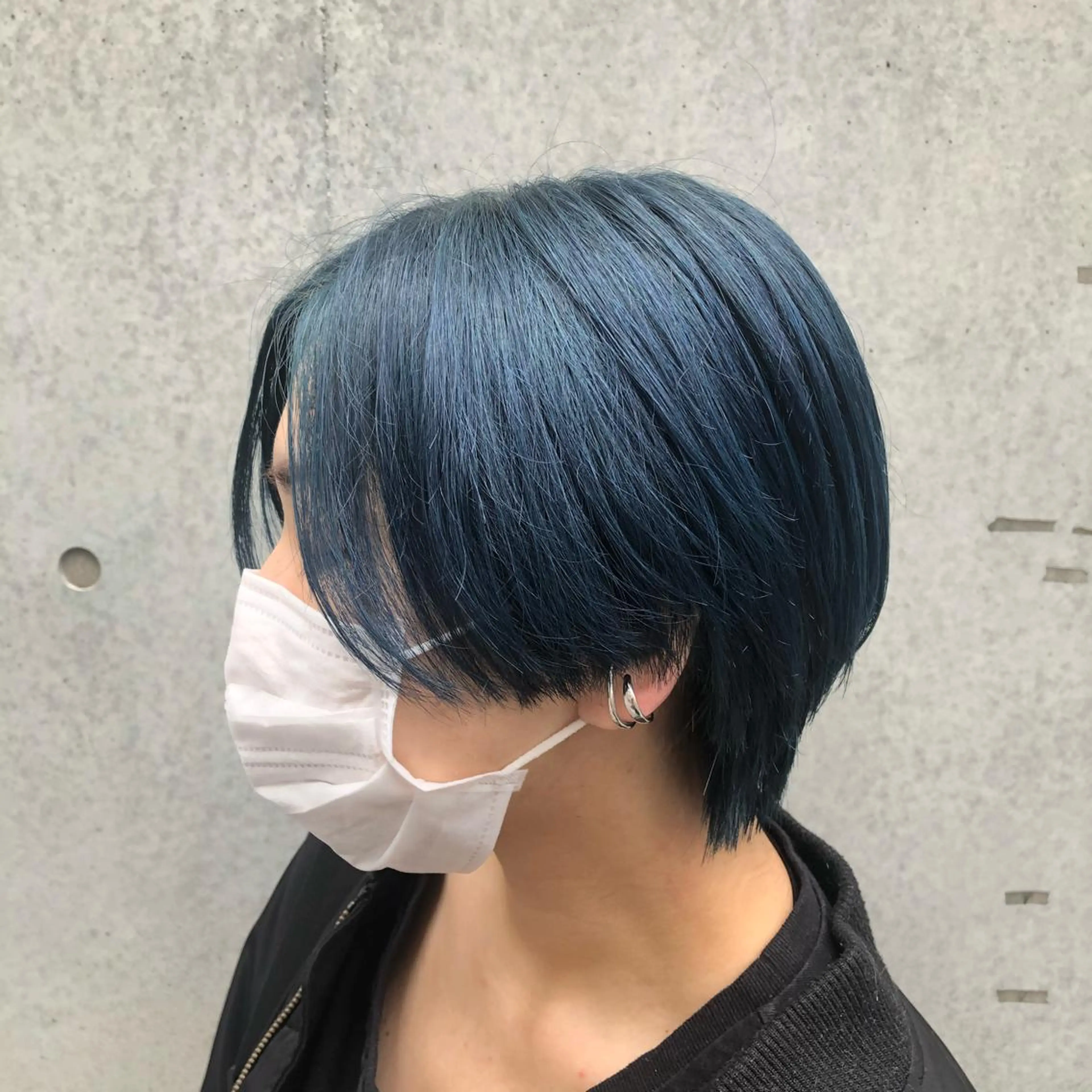 ショート カラー ヘアアレンジ ブリーチ エメラルドグリーン カット ヘアカラー トリートメント 🤍韓国レイヤー/ 清楚系🤍拓朗のヘアスタイル