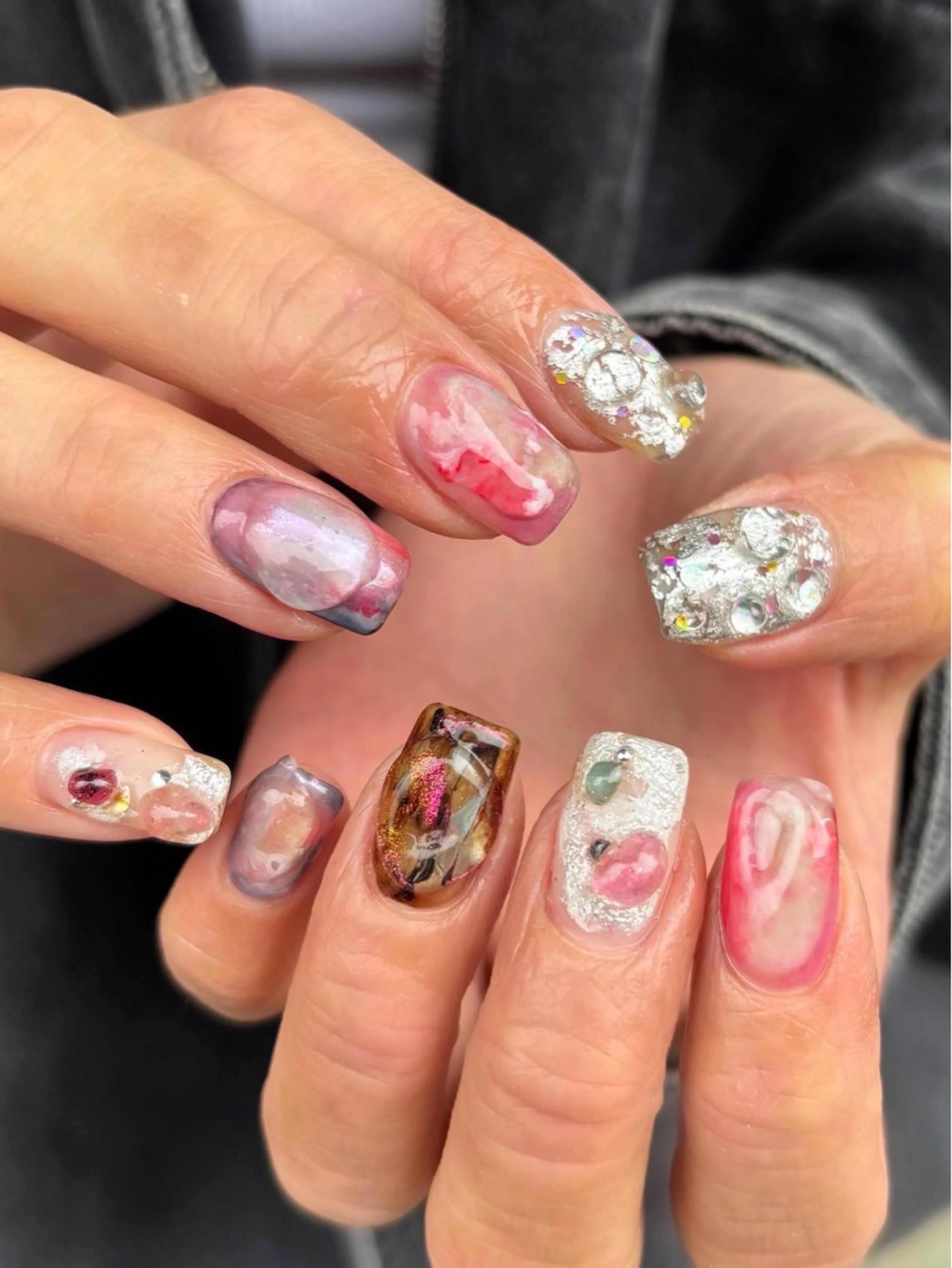 ネイル ぷっくりネイル ハンドネイル sister  mohawk所属・chika ／ nailのネイルデザイン