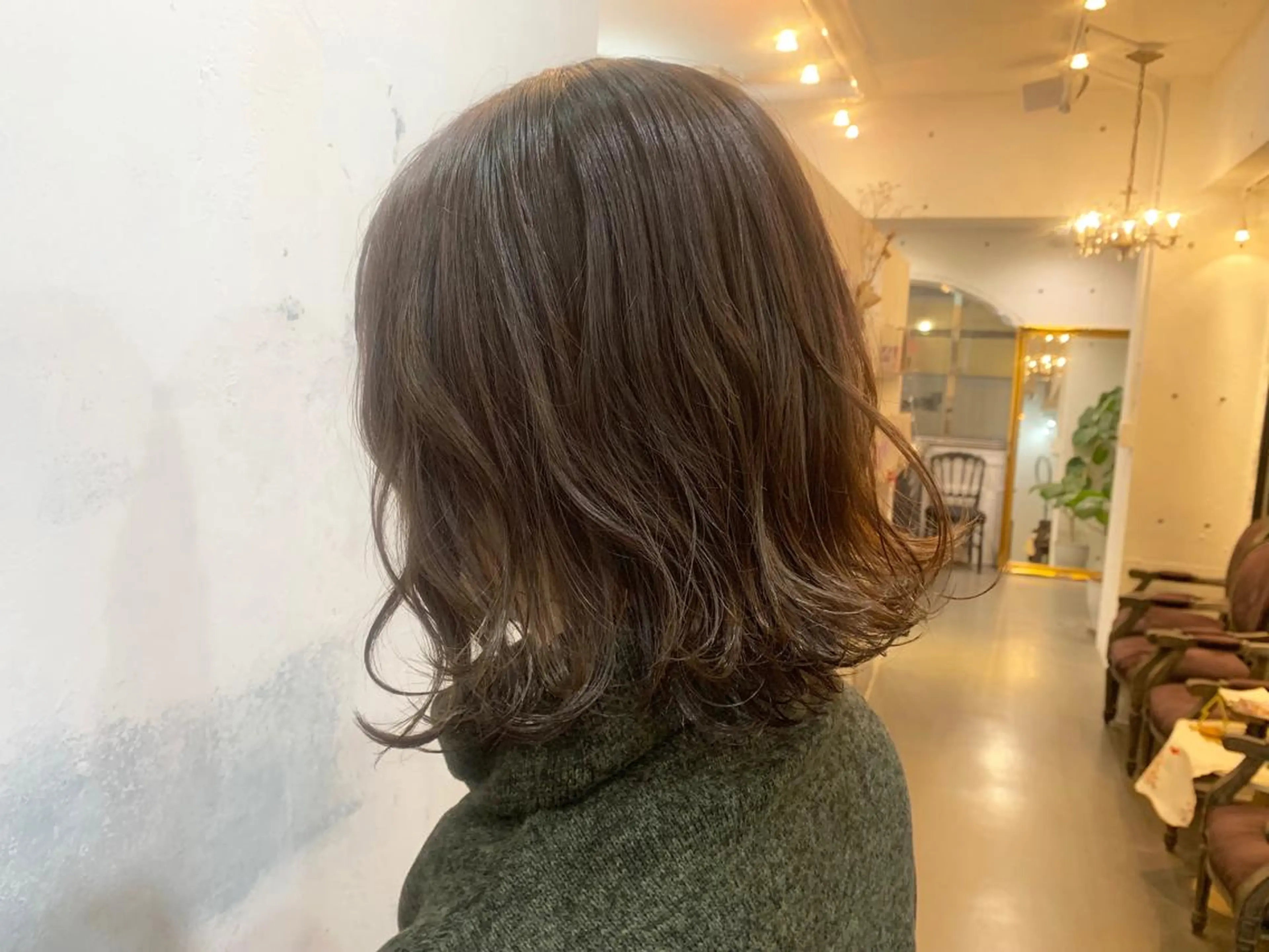 ミディアム カラー 透明感カラー グレージュ カット ヘアカラー トリートメント 🍑艶髪✖️暖色系 ✨momoka🍑のヘアスタイル