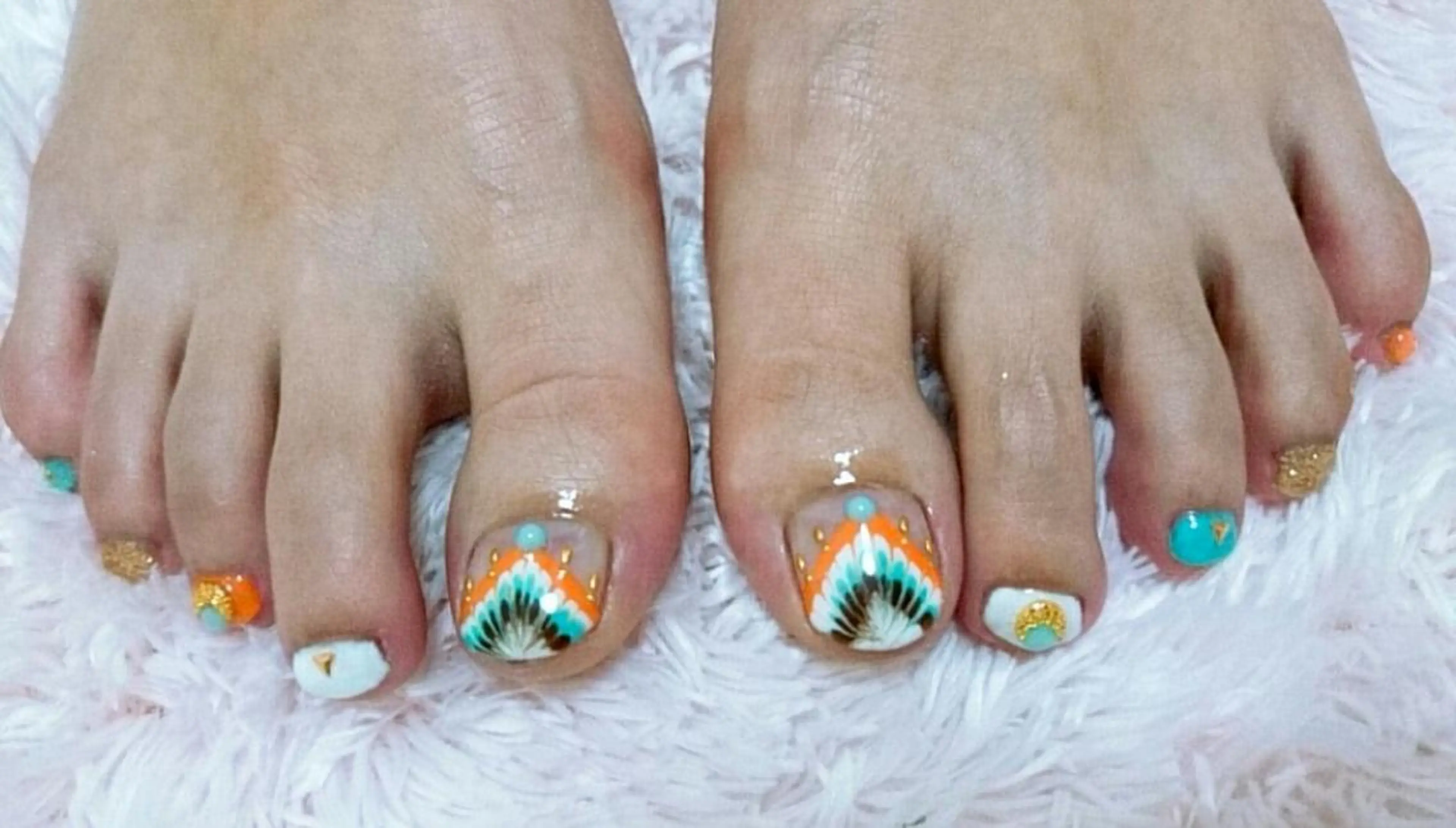 ネイル フットネイル ピーコックネイル JEWEL nailのネイルデザイン