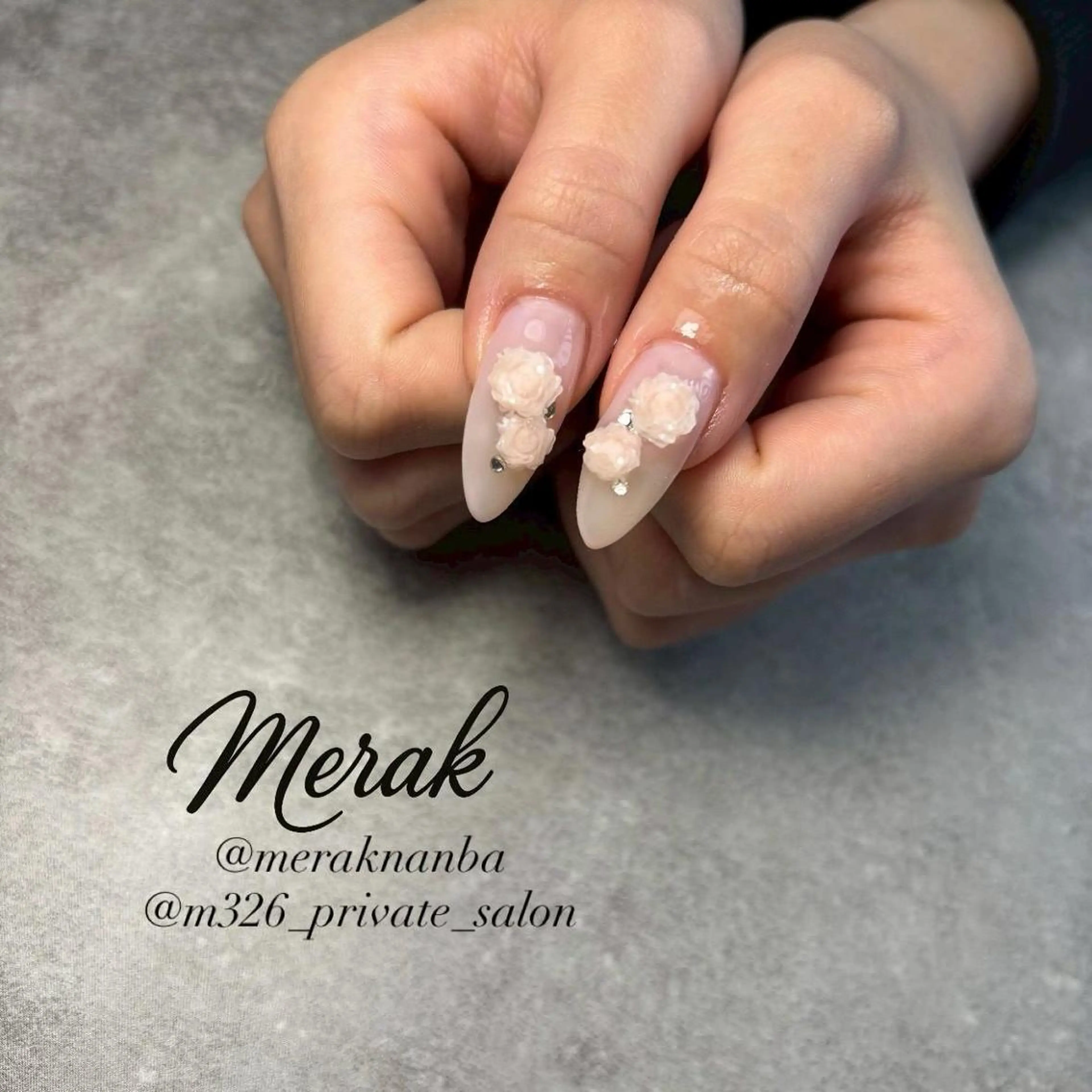 ネイル オーロラネイル ボルドー クリアネイル フラッシュネイル フットネイル merak 難波 Kurobuchiのネイルデザイン