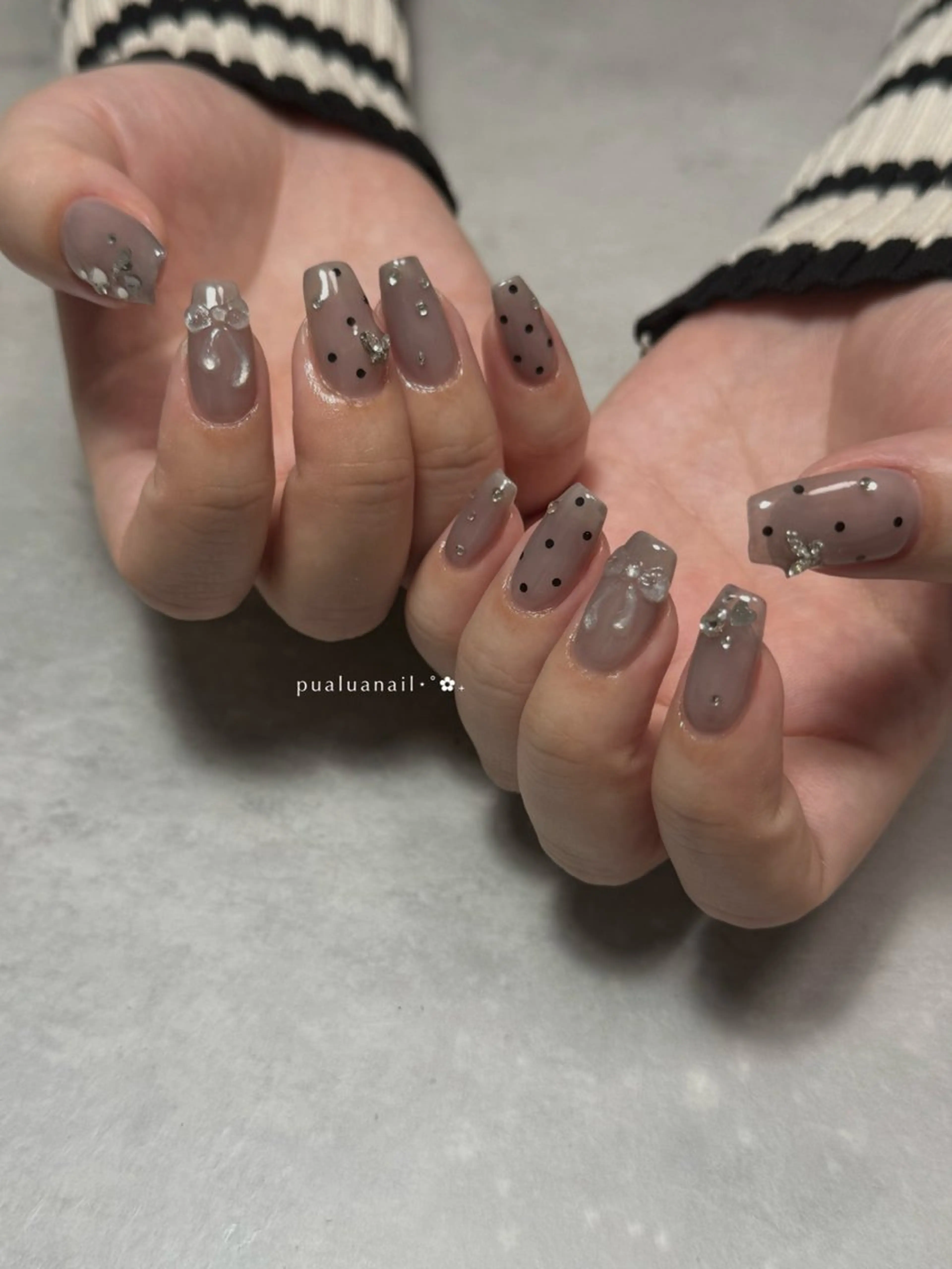 ネイル ハンドネイル pualua miharuのネイルデザイン