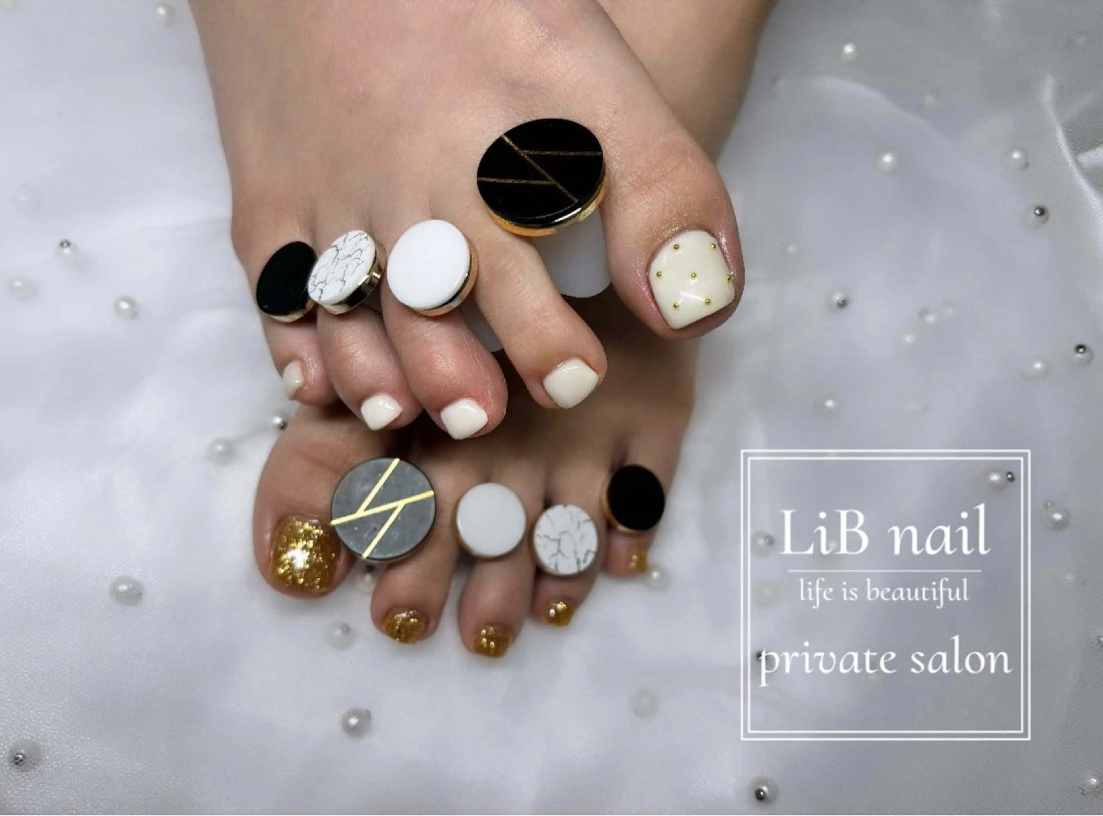ネイル フットネイル フットネイル LiB nailのネイルデザイン