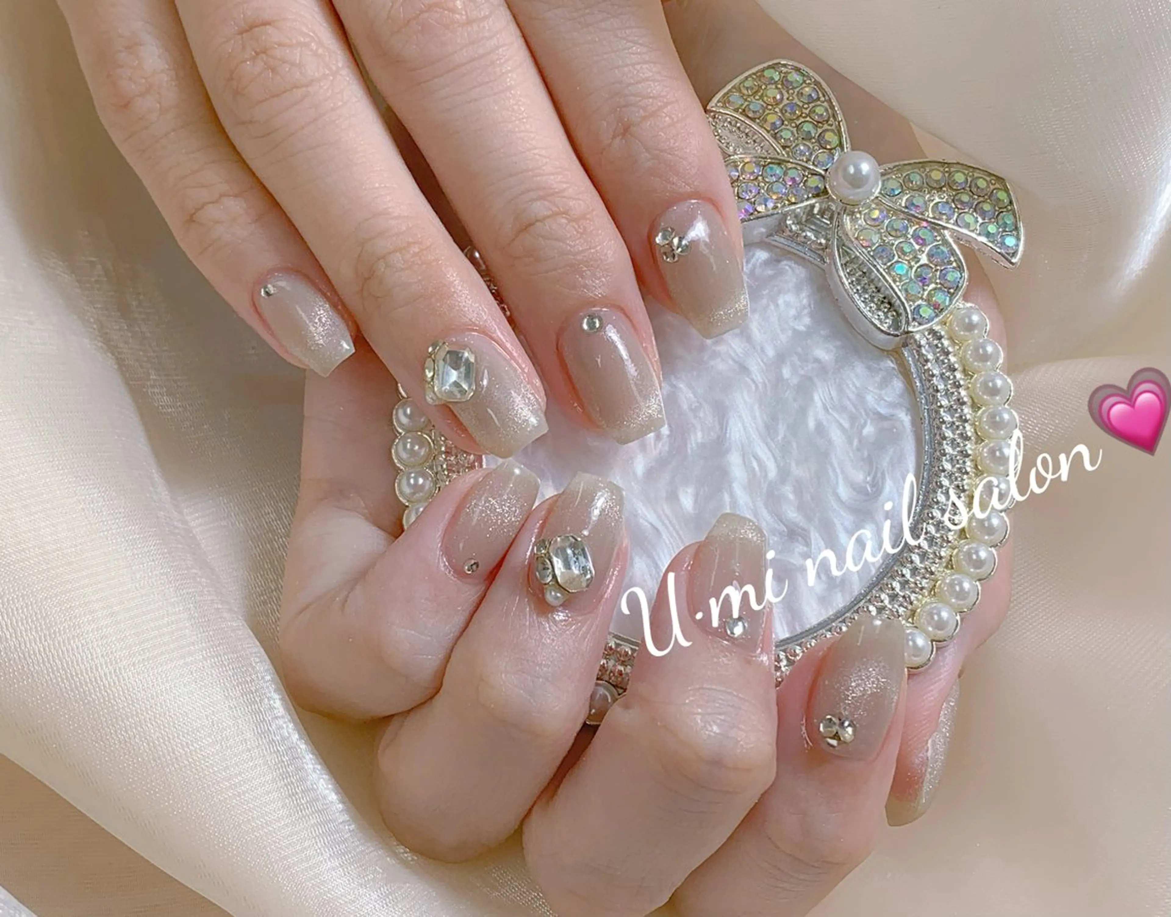ネイル 持ち込み シンプルネイル U·Mi nail salon所属・U·Mi 容のネイルデザイン