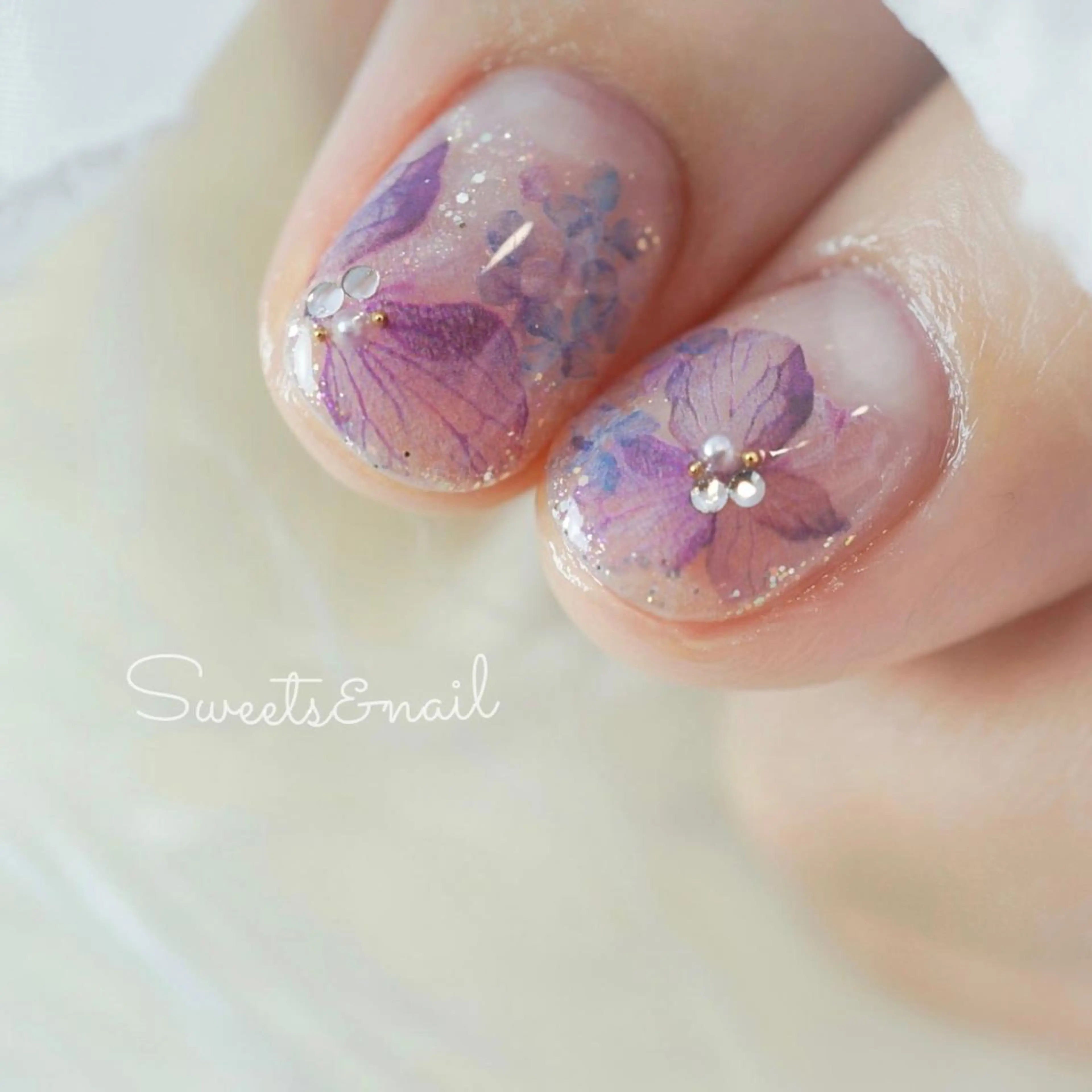 ネイル ブルー フラワーネイル ジェルネイル キラキラネイル パープル Sweets &nailのネイルデザイン