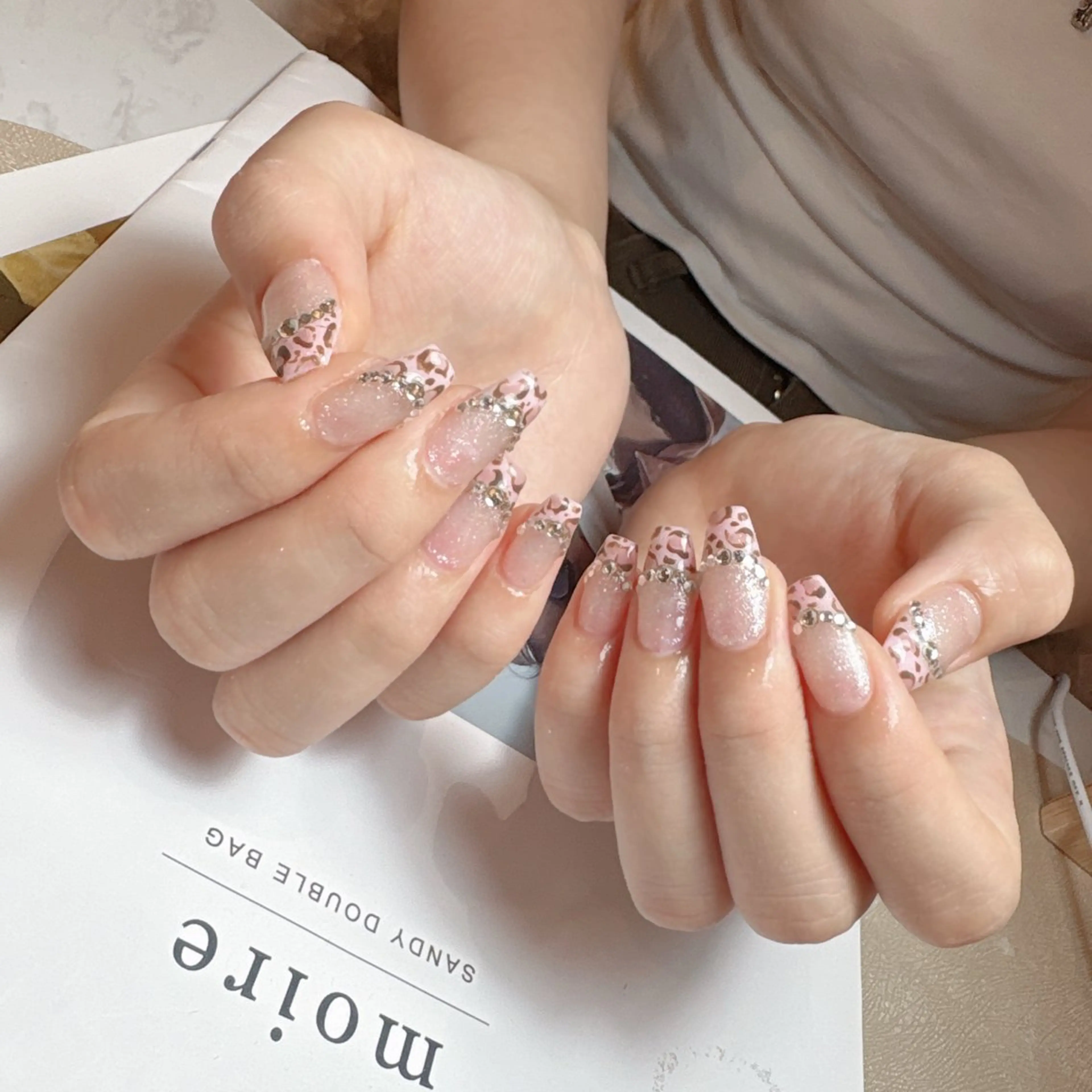 ネイル フットネイル フレンチネイル ジェルネイル ガーリー グラデーション ハンドネイル DigNail Moeのネイルデザイン
