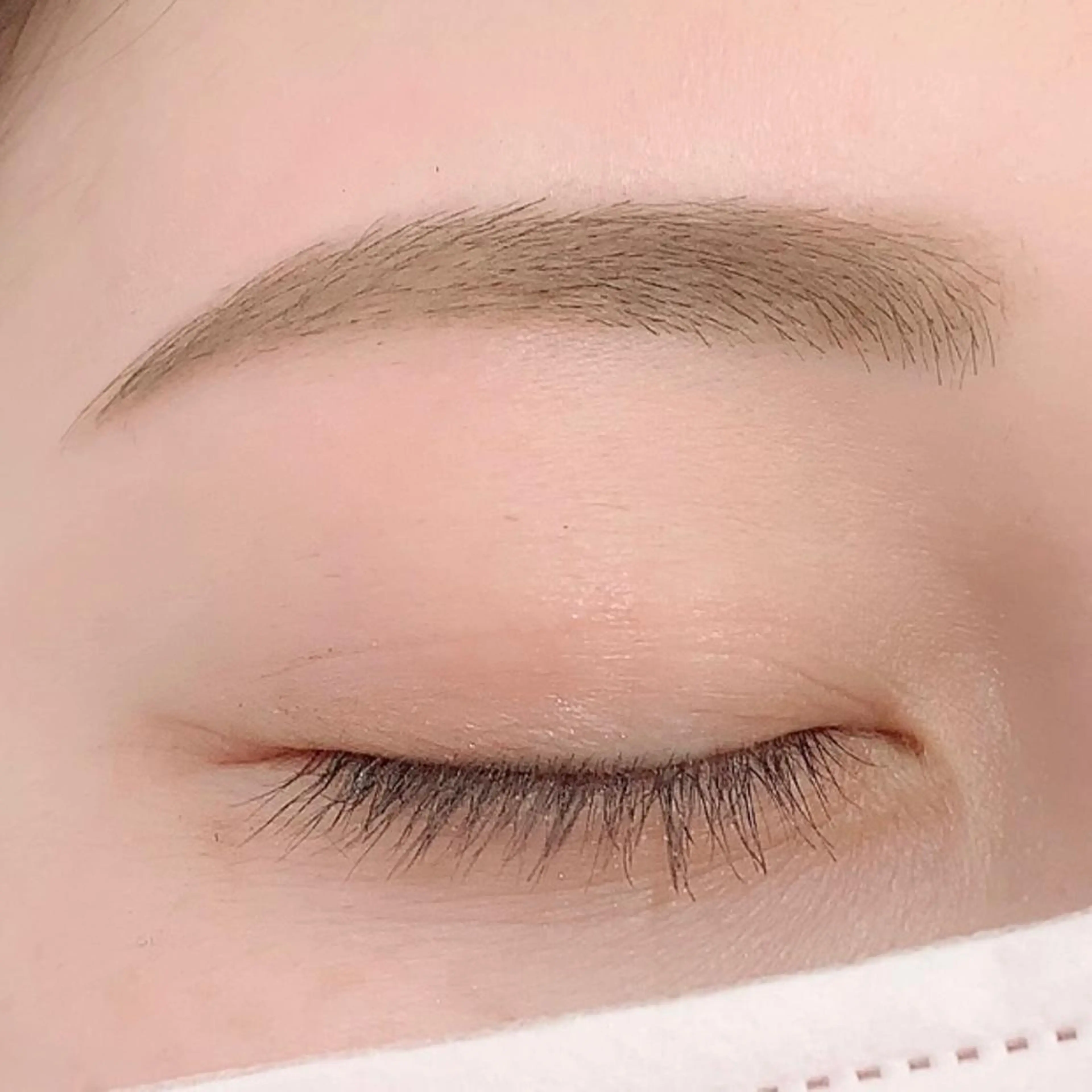 アイブロウ 眉毛ワックス脱毛 BellFlower Aki(眉・まつげ)のマツエク・マツパデザイン