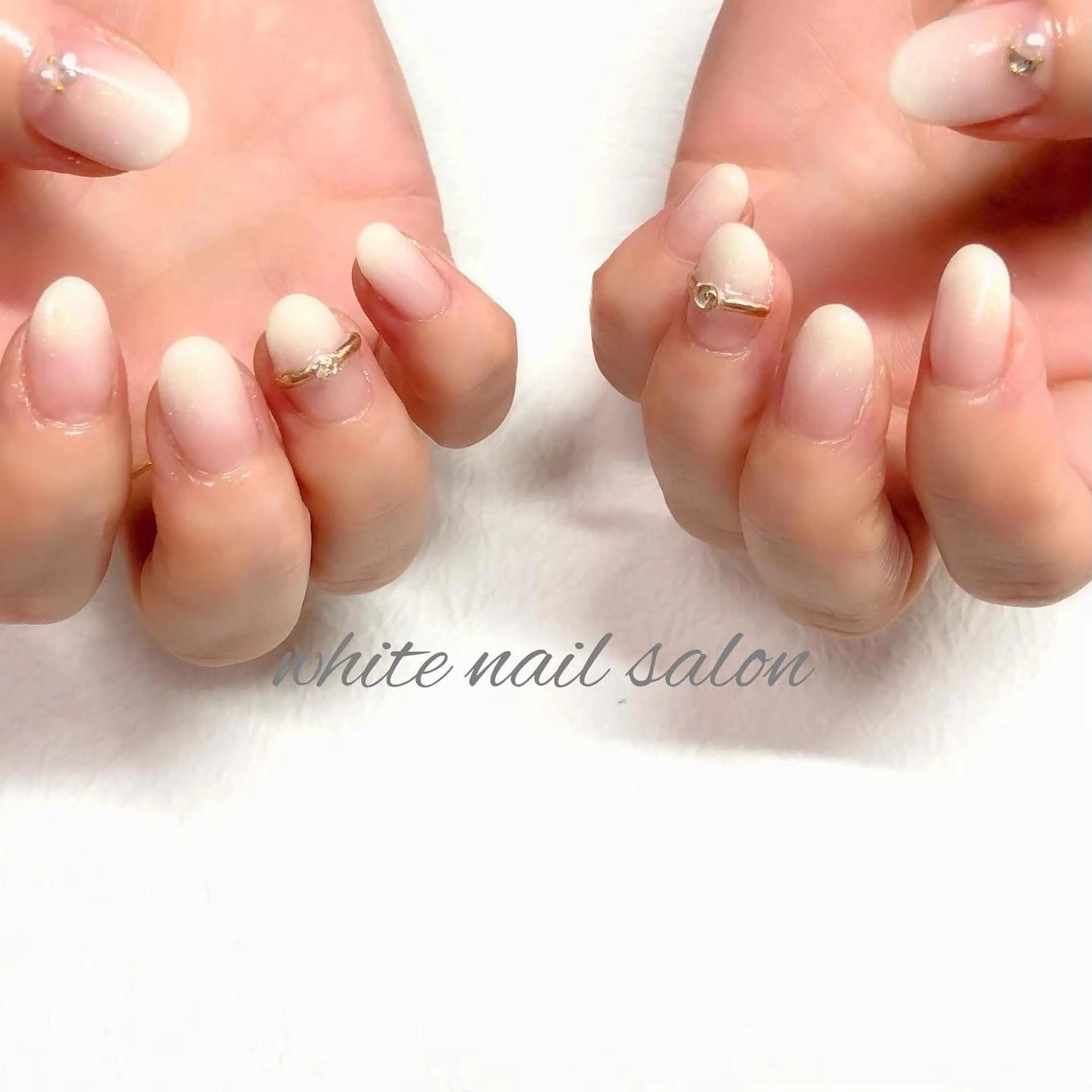 ネイル アートネイル ジェルネイル ハードジェル 持ち込み シンプルネイル ハンドネイル white nail salonのネイルデザイン