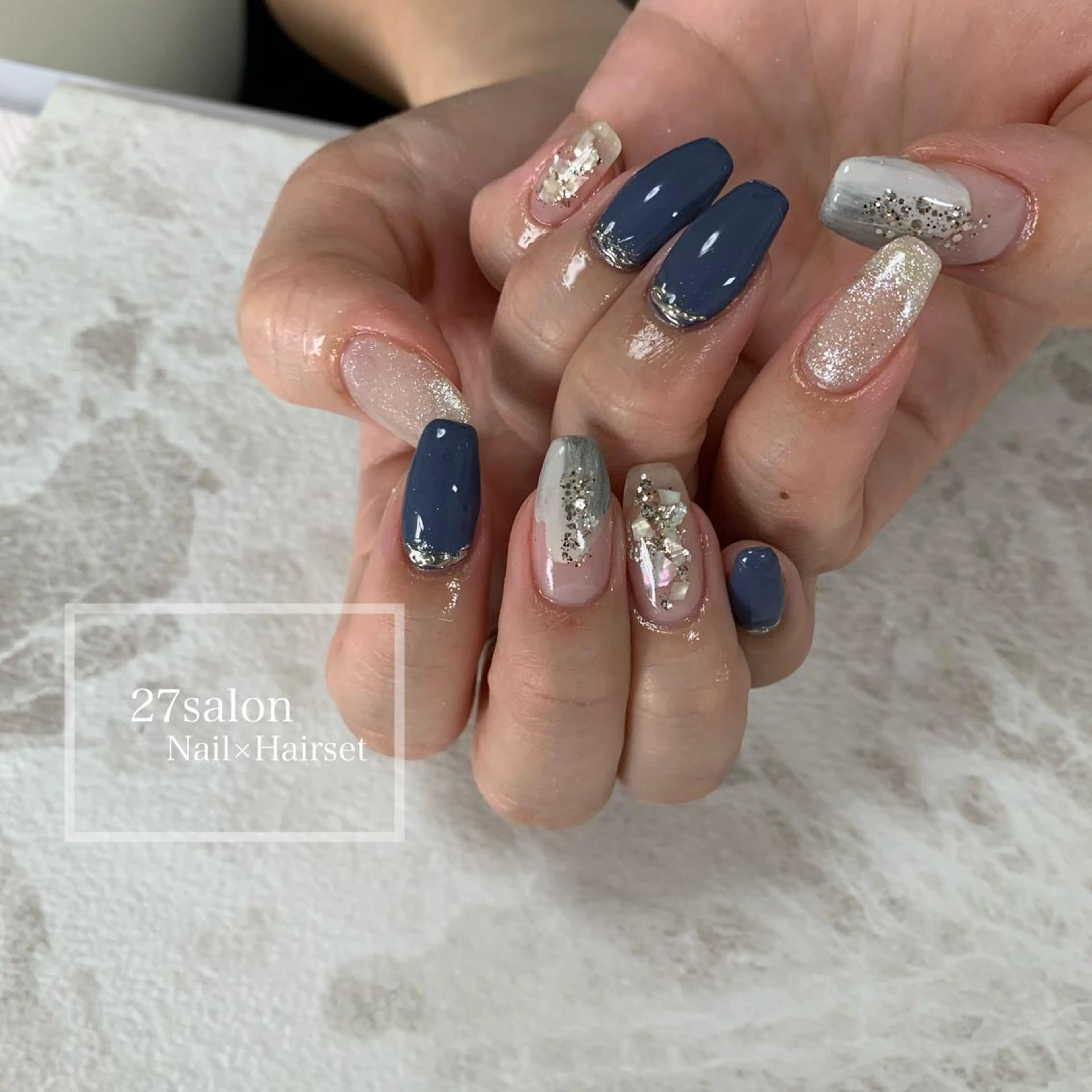 ネイル ブルー ニュアンスネイル 27salon yuinaのネイルデザイン