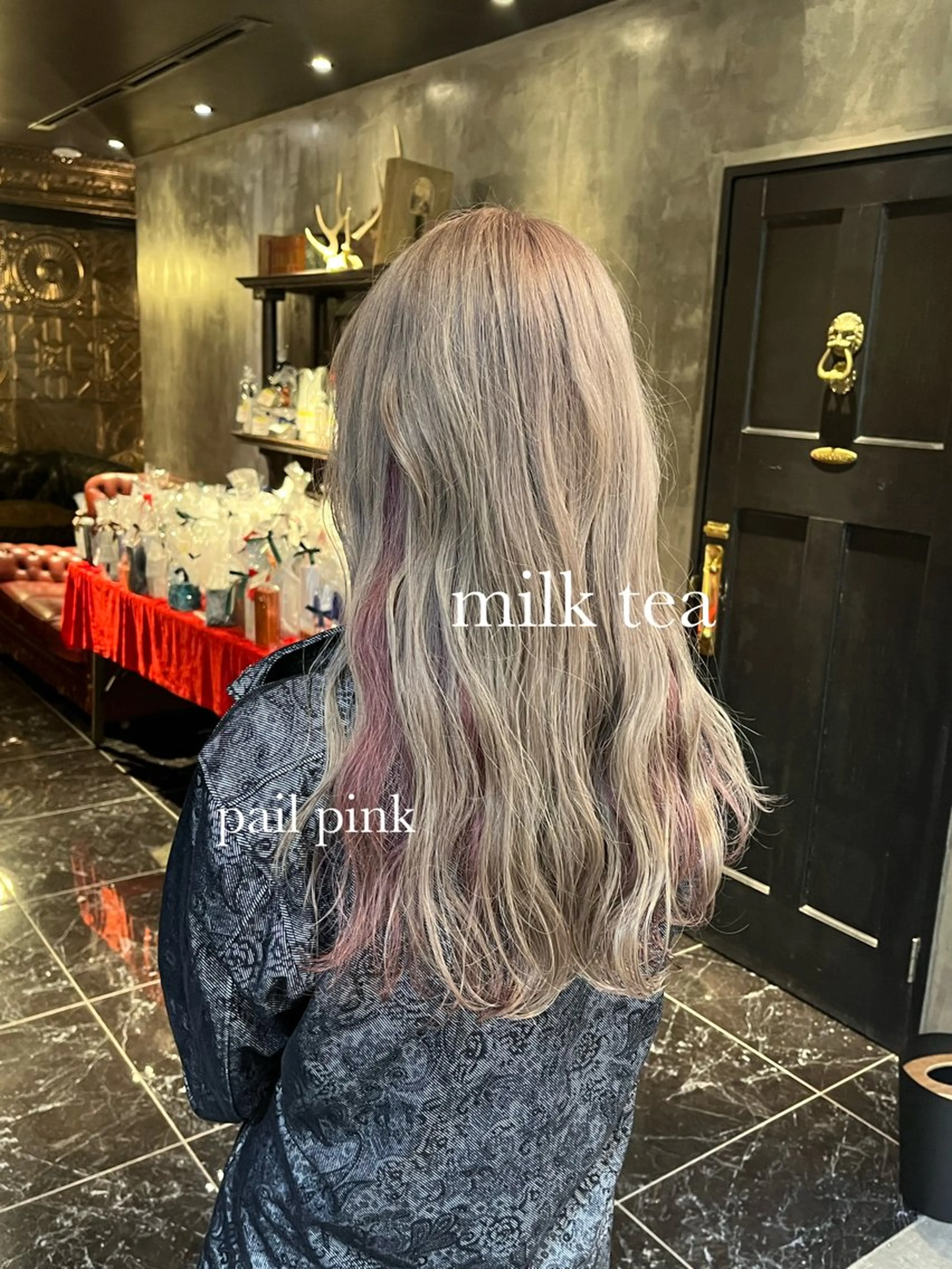 ロング カラー レイヤー/ハッシュ/ ウルフ/透明感カラーのヘアスタイル