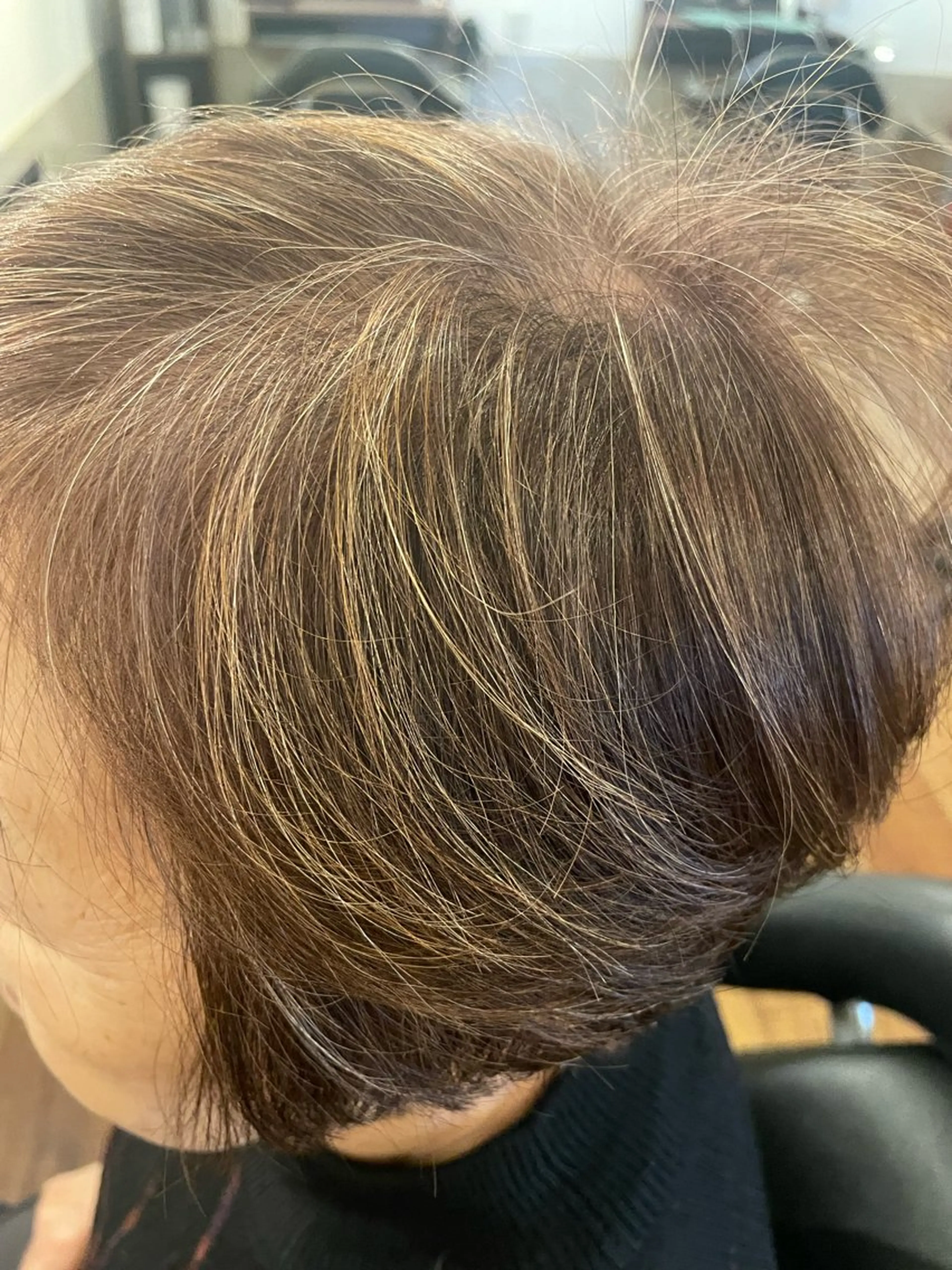 ショート カラー molla所属・やまもと あきこのヘアスタイル