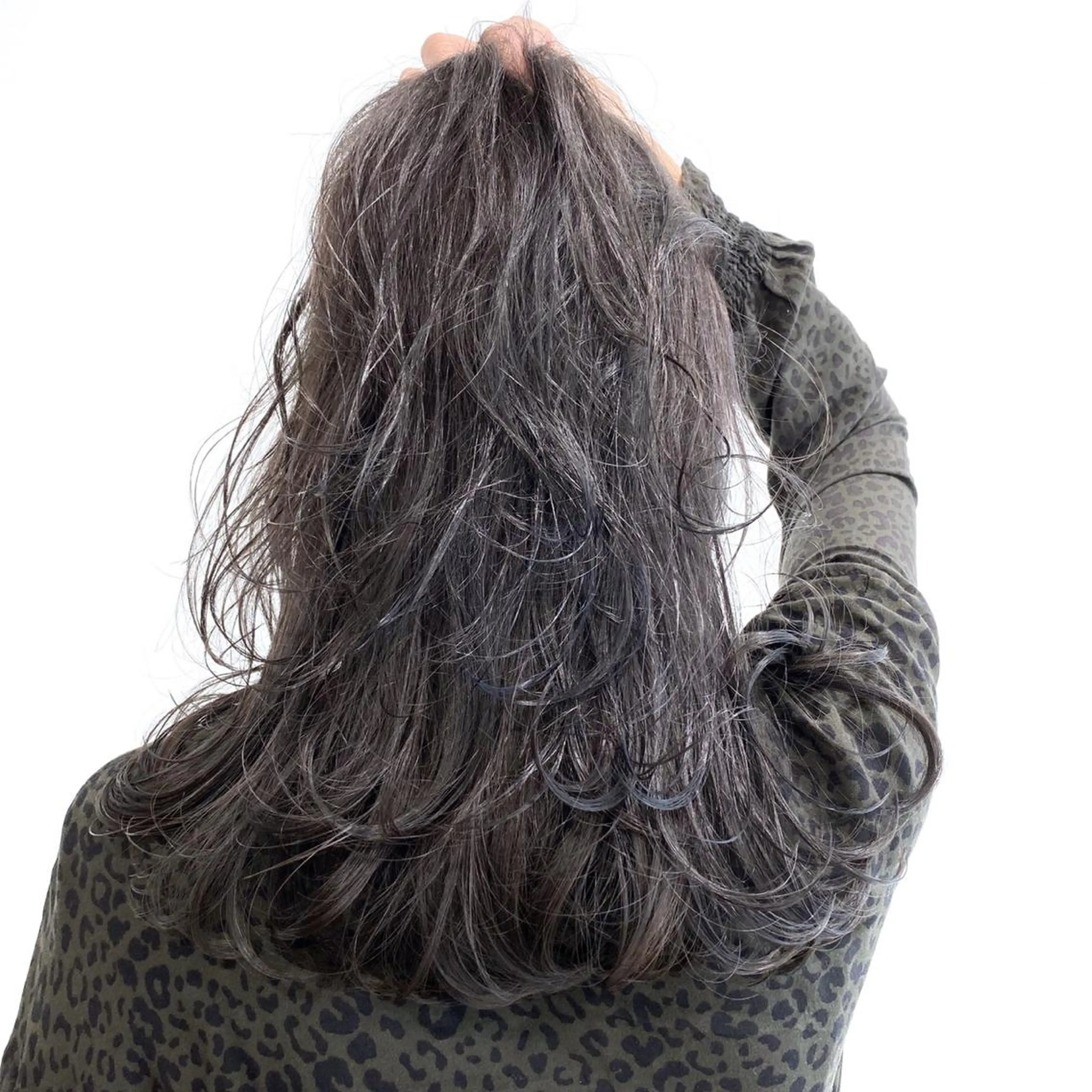 ロング カラー グランジヘア 無造作ヘアHYUGAのヘアスタイル