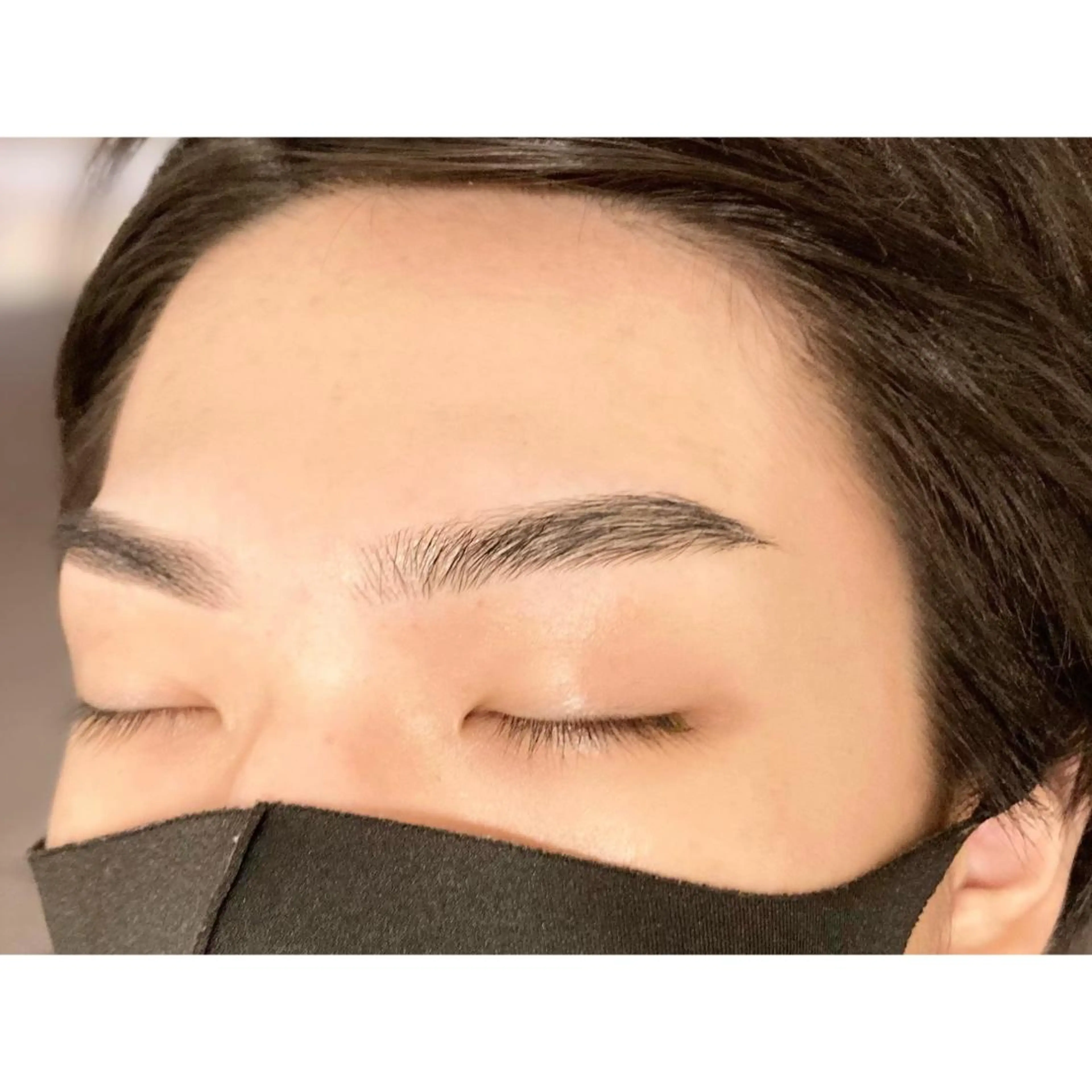 メンズ アイブロウ メンズパーマ 眉カラー メンズアイブロウ salon de beauteJoieの眉毛・アイブロウイメージ