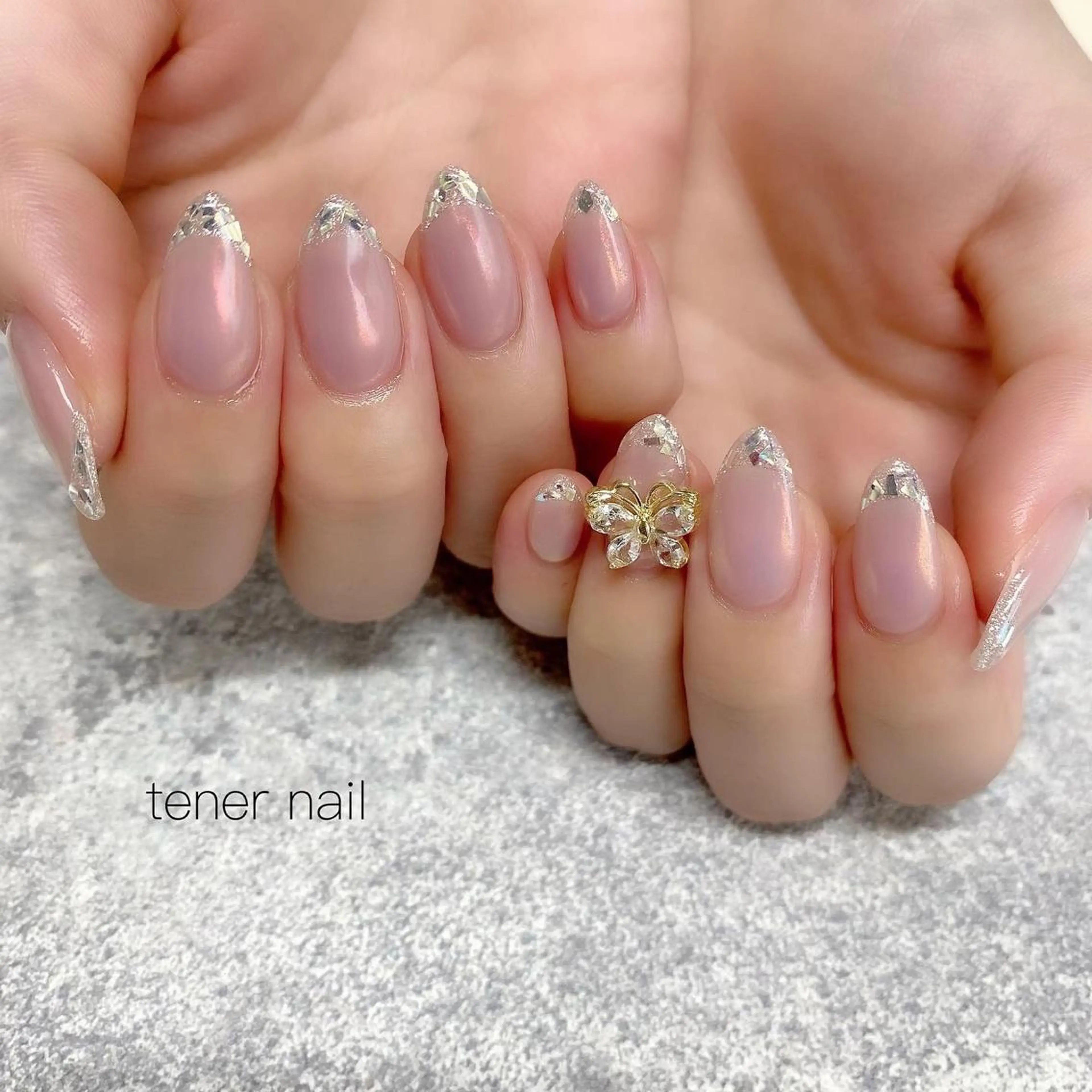 ネイル フレンチネイル ガラスフレンチ tener  nail  テネルネイル所属・テネルネイル tener nailのネイルデザイン