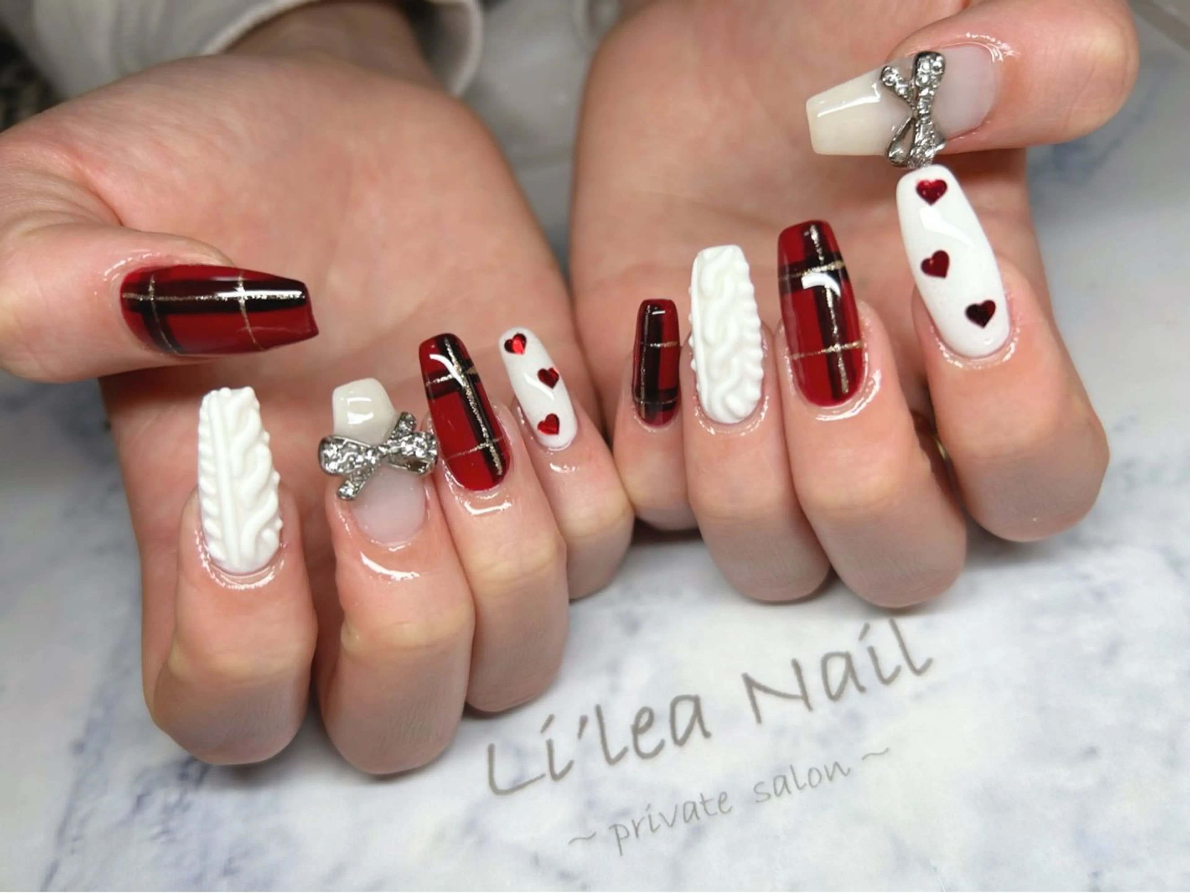 ネイル Li'leaNail AINAのネイルデザイン