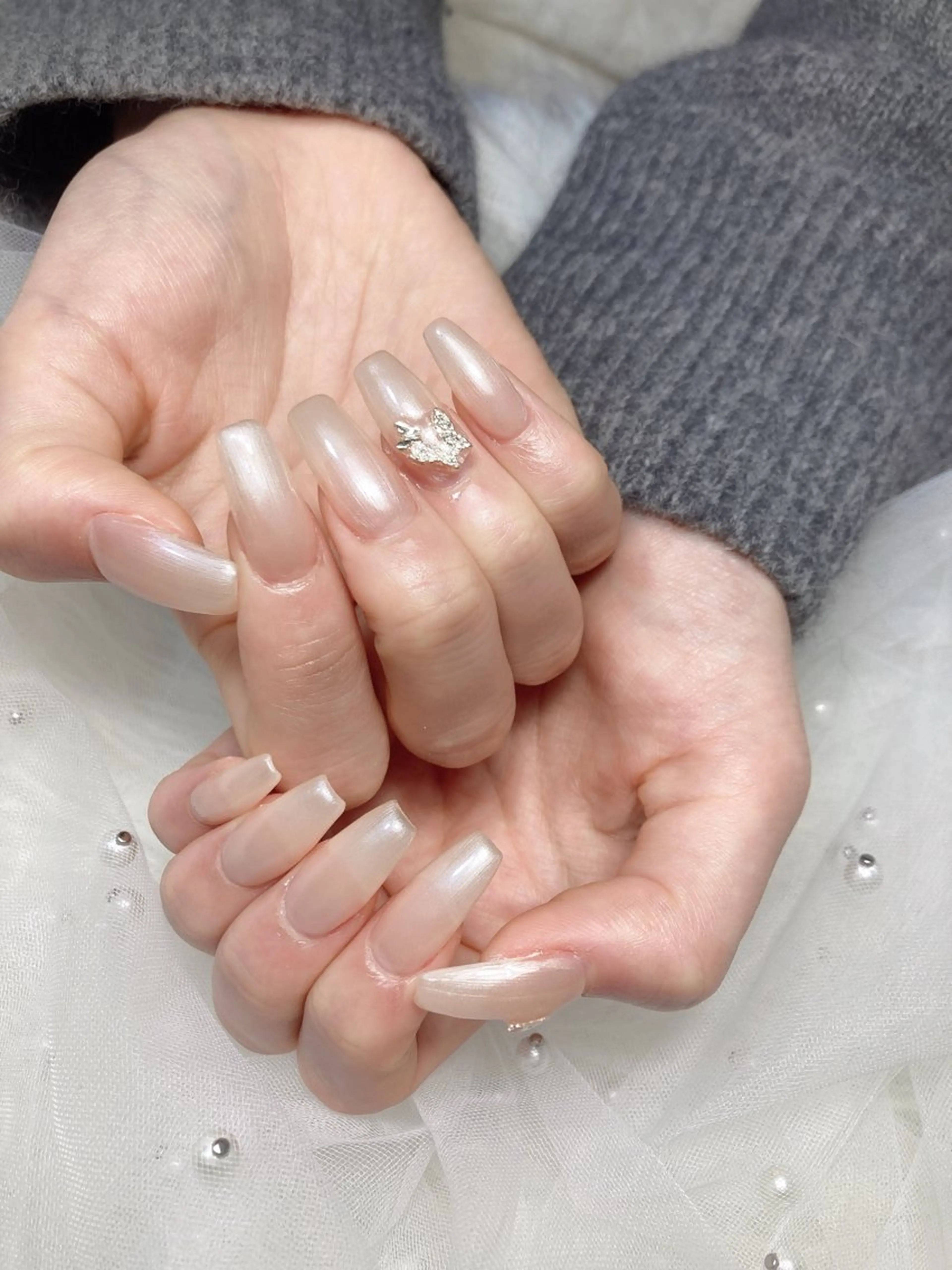 ネイル U·Mi nail salon所属・U·MI 長さ出し専門店のネイルデザイン