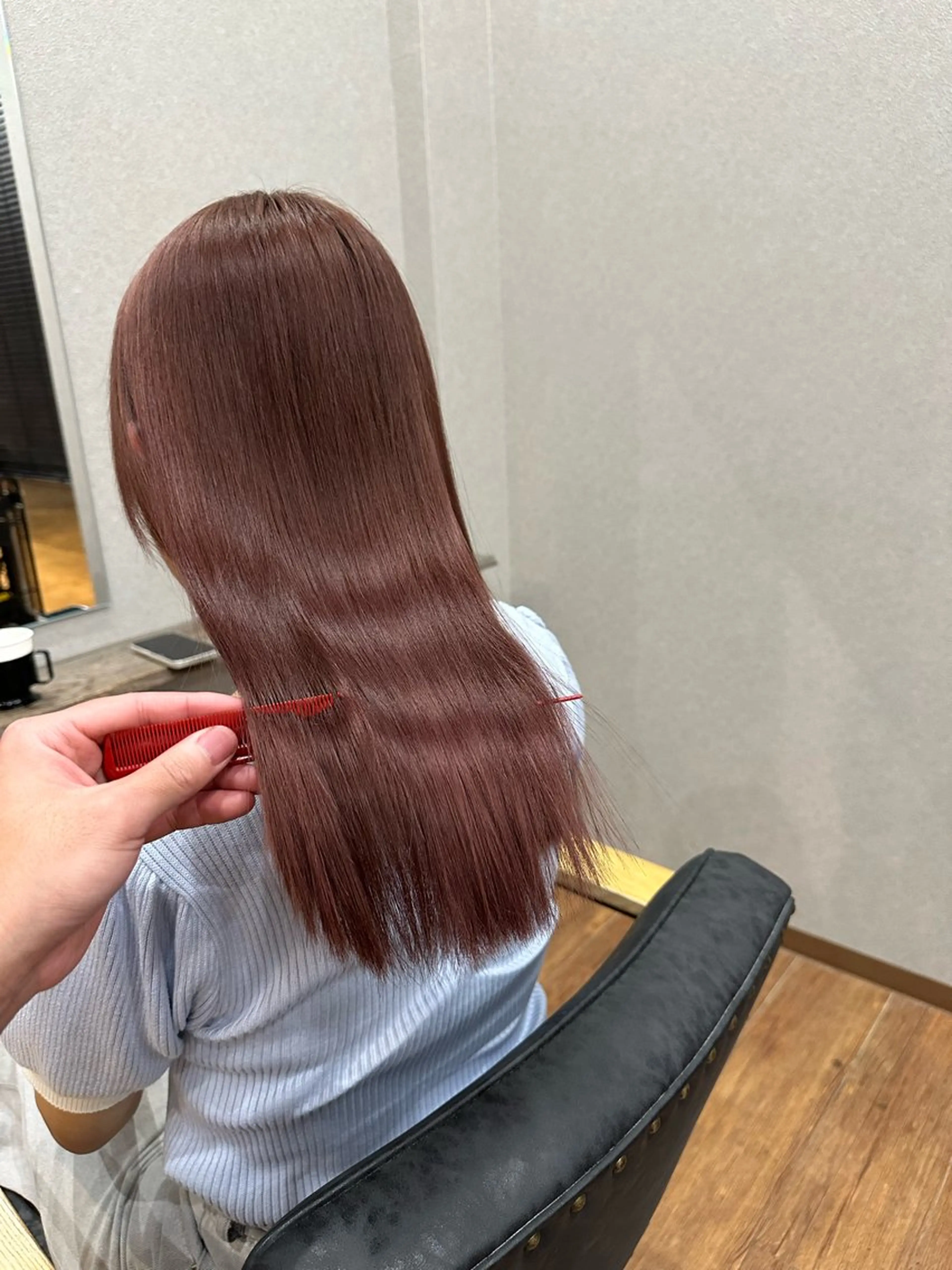 ロング カラー ベージュカラー ピンクカラー ピンクベージュ 髪質改善 ヘアカラー トリートメント clocca所属・鵜飼 真伍のヘアスタイル