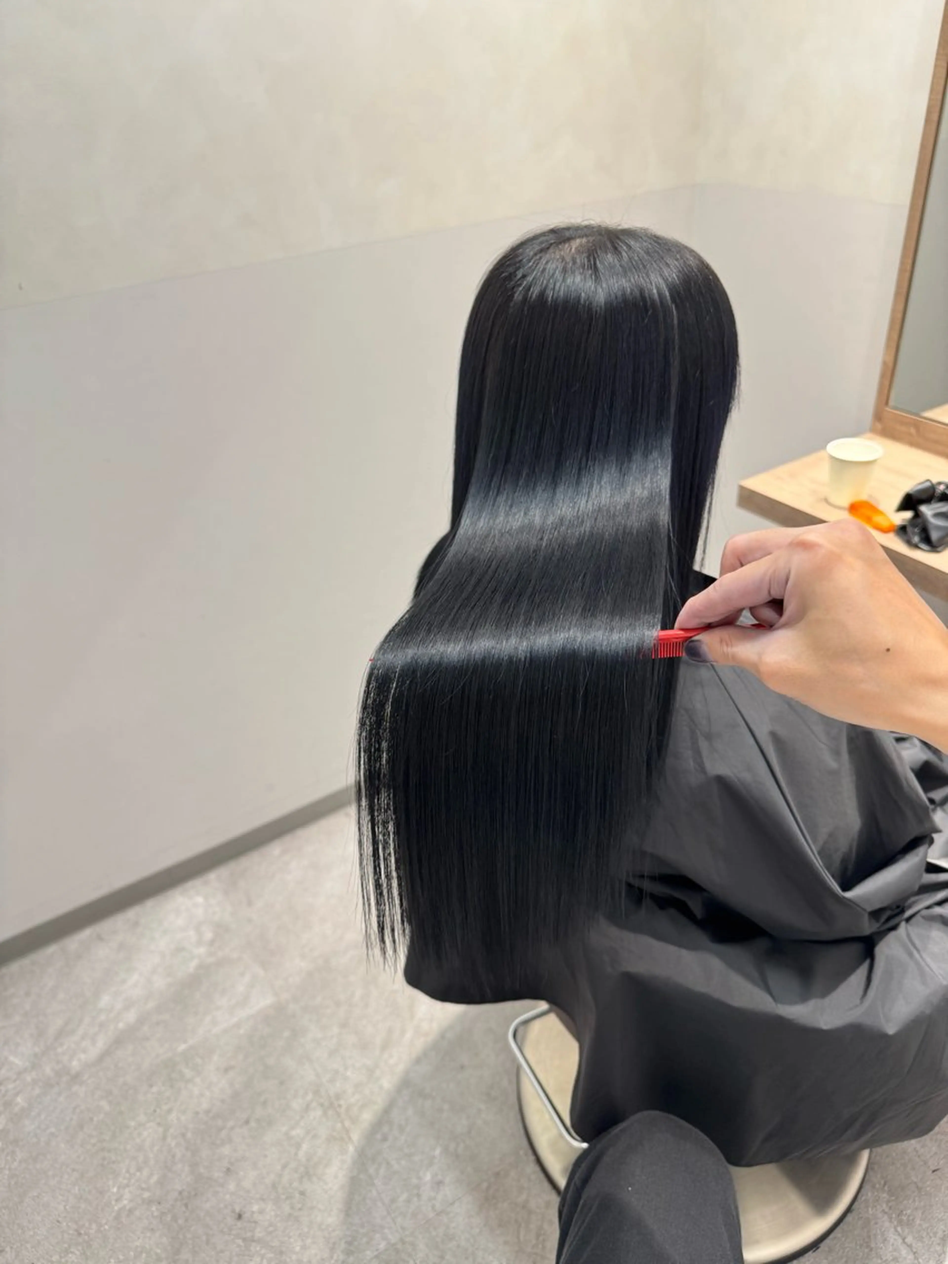 ロング カット 縮毛矯正 トリートメント SALOWIN 栄３丁目店所属・福田 修平💎 髪質改善/美髪矯正のヘアスタイル