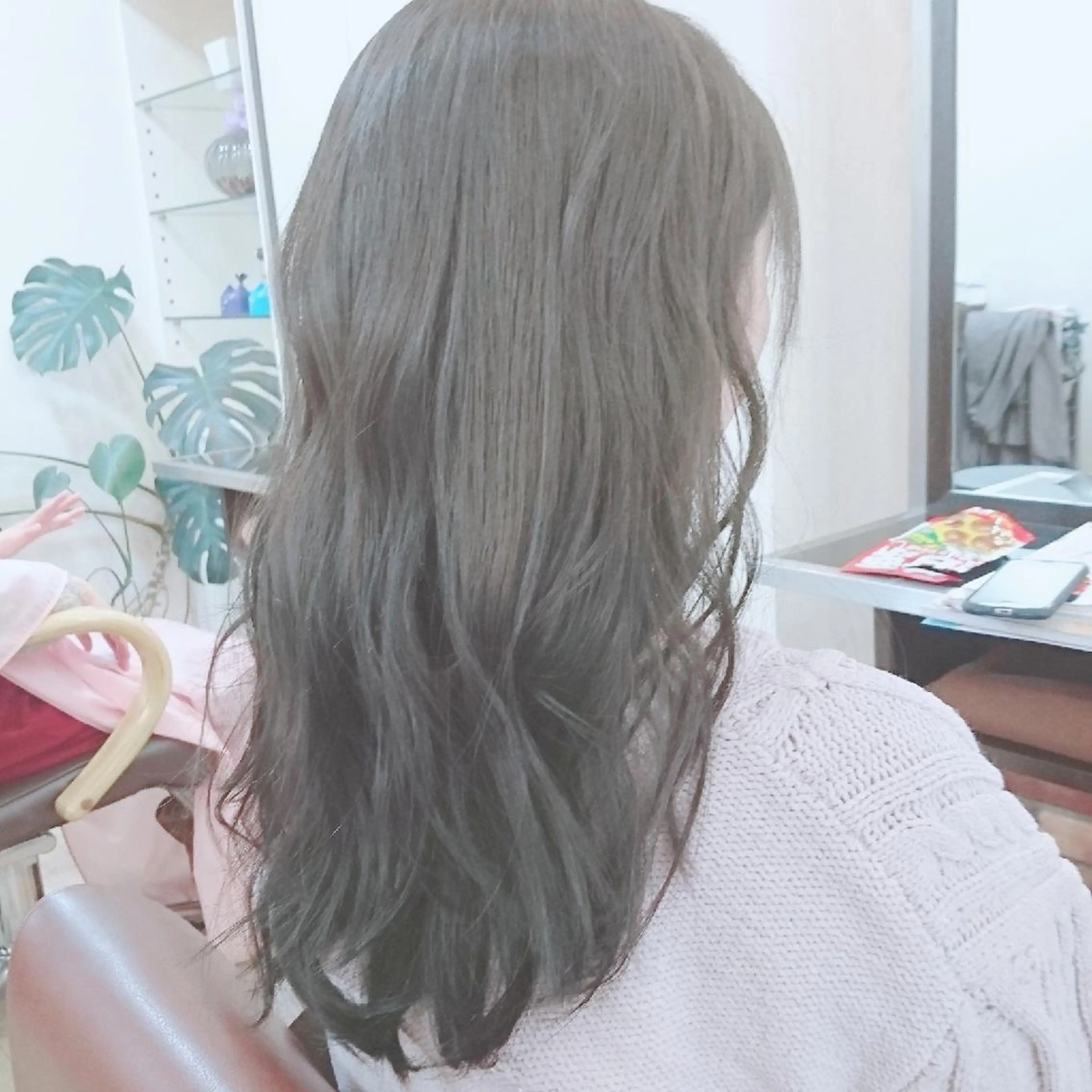 セミロング カット ヘアカラー FLAVOR OF HAIR所属・シークレットカラー 中谷良成のヘアスタイル