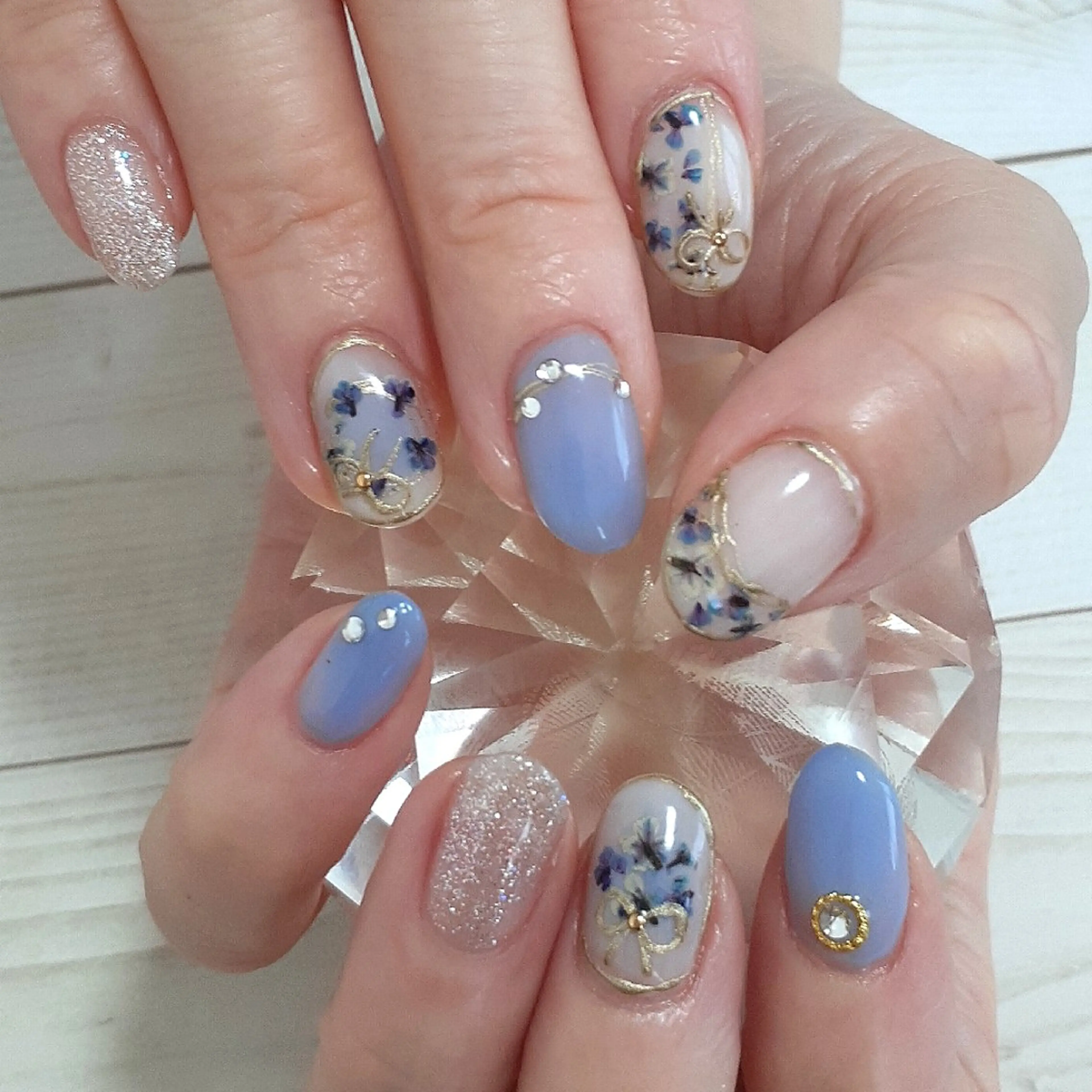 ネイル フレンチネイル ハンドネイル 池元 真由美のネイルデザイン