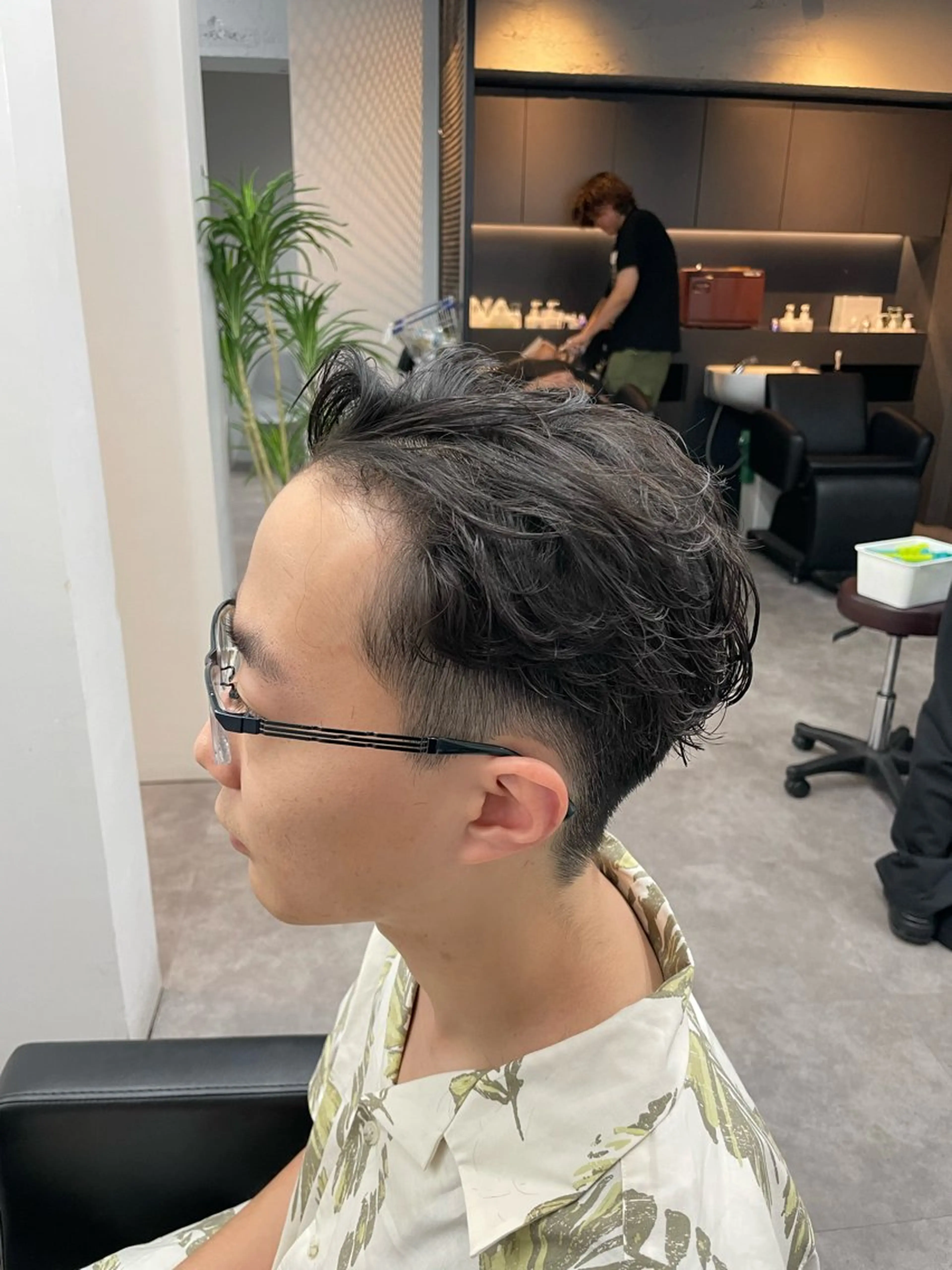 ショート パーマ メンズ カット パーマ 社会人向けパーマ 北千住No.1林和輝のヘアスタイル