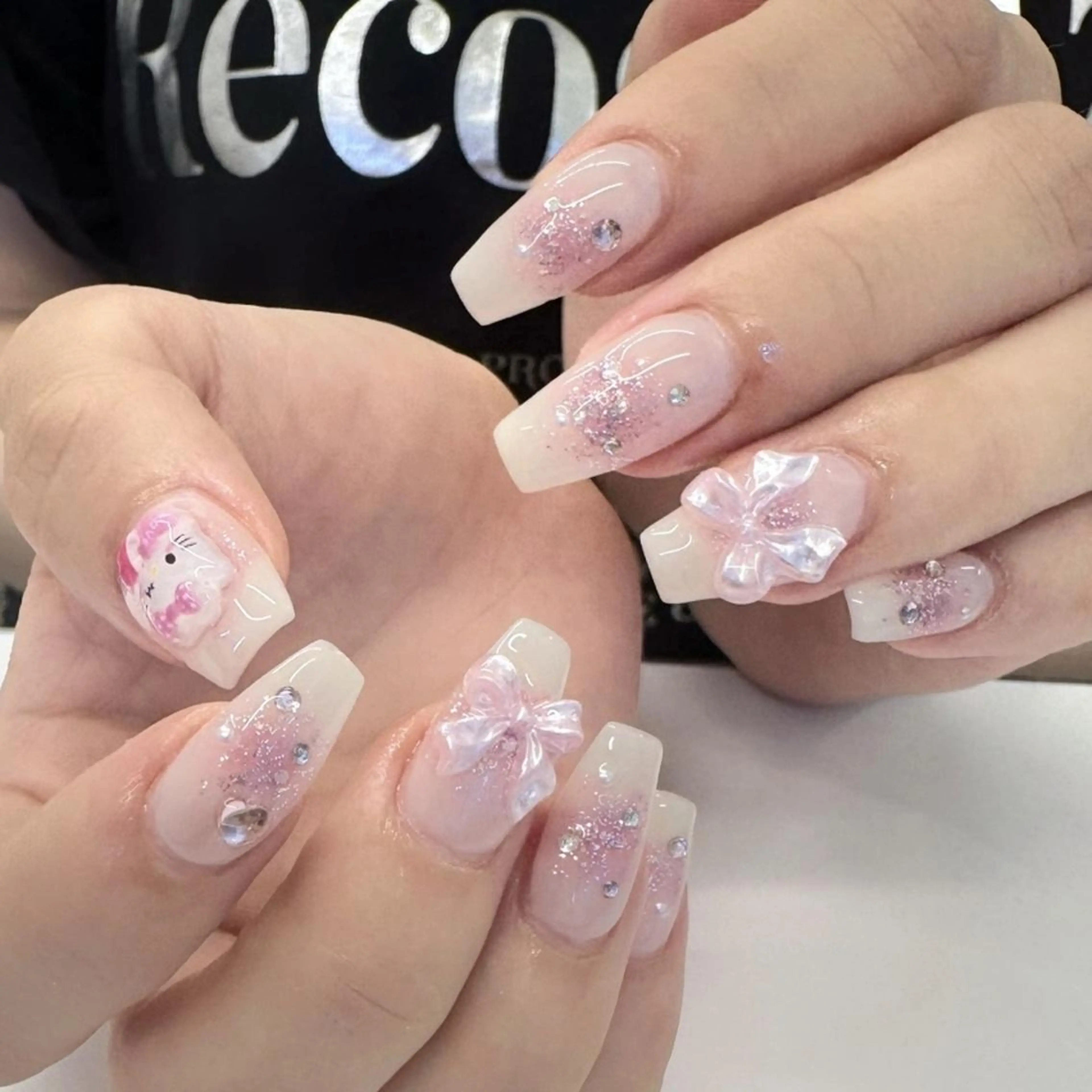 ネイル ハンドネイル ハンドケア 🪽fein.🪽 eye&nail💞のネイルデザイン
