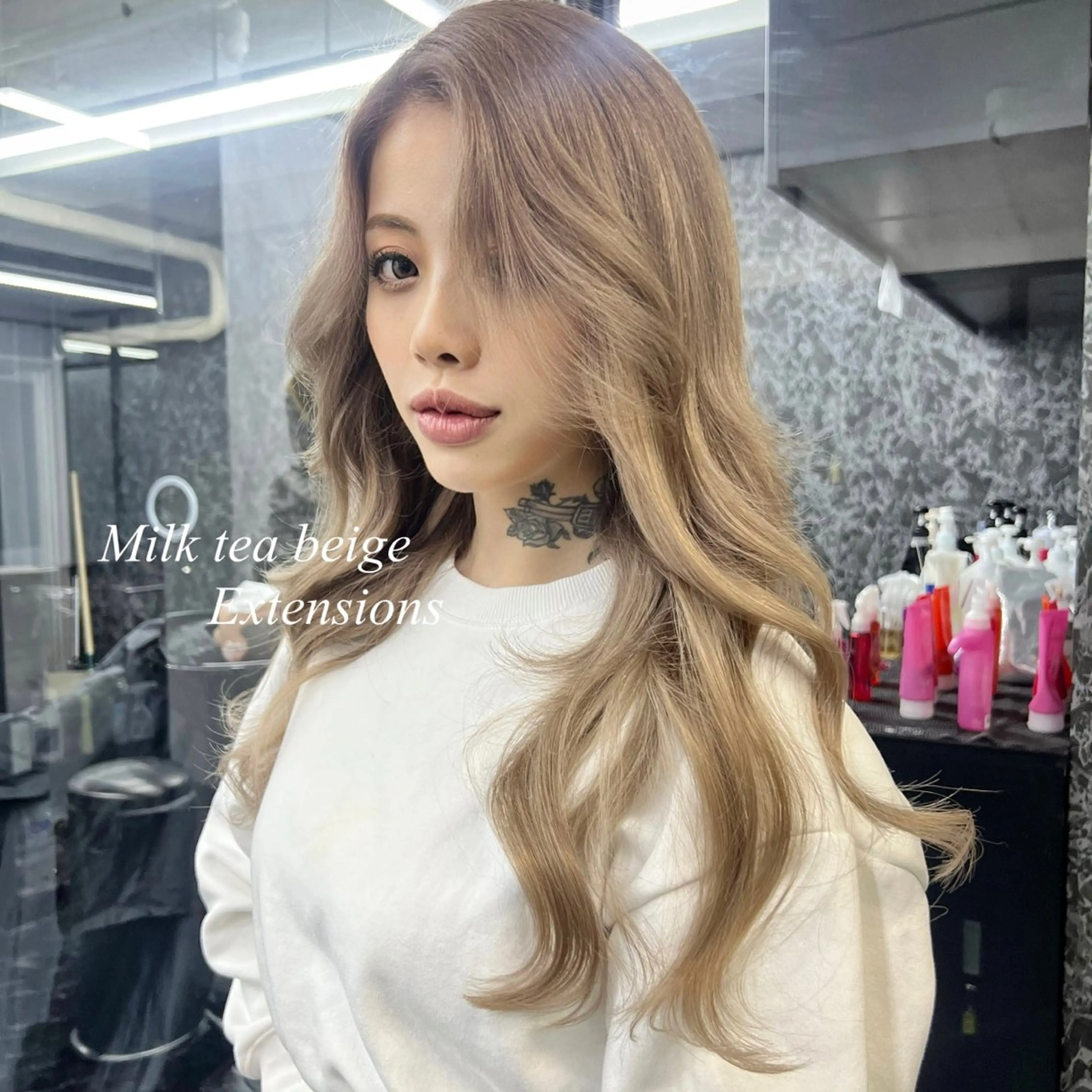 ロング カラー シールエクステ ハイトーンカラー エクステ ヘアカラー エクステ シールエクステ特化 ハイトーン、NANAのヘアスタイル