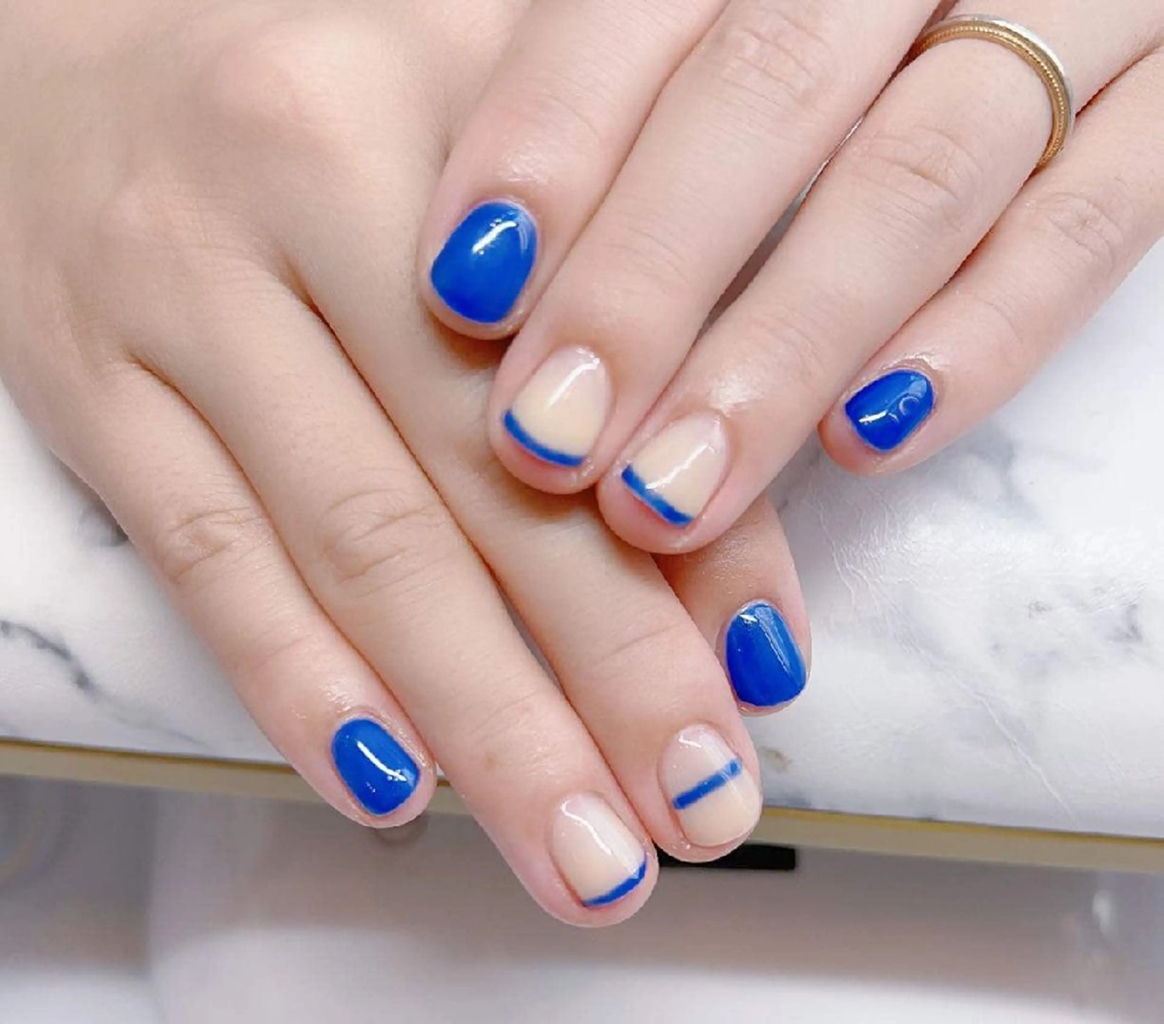 ネイル ワンカラーネイル RiRi  ネイルサロンのネイルデザイン