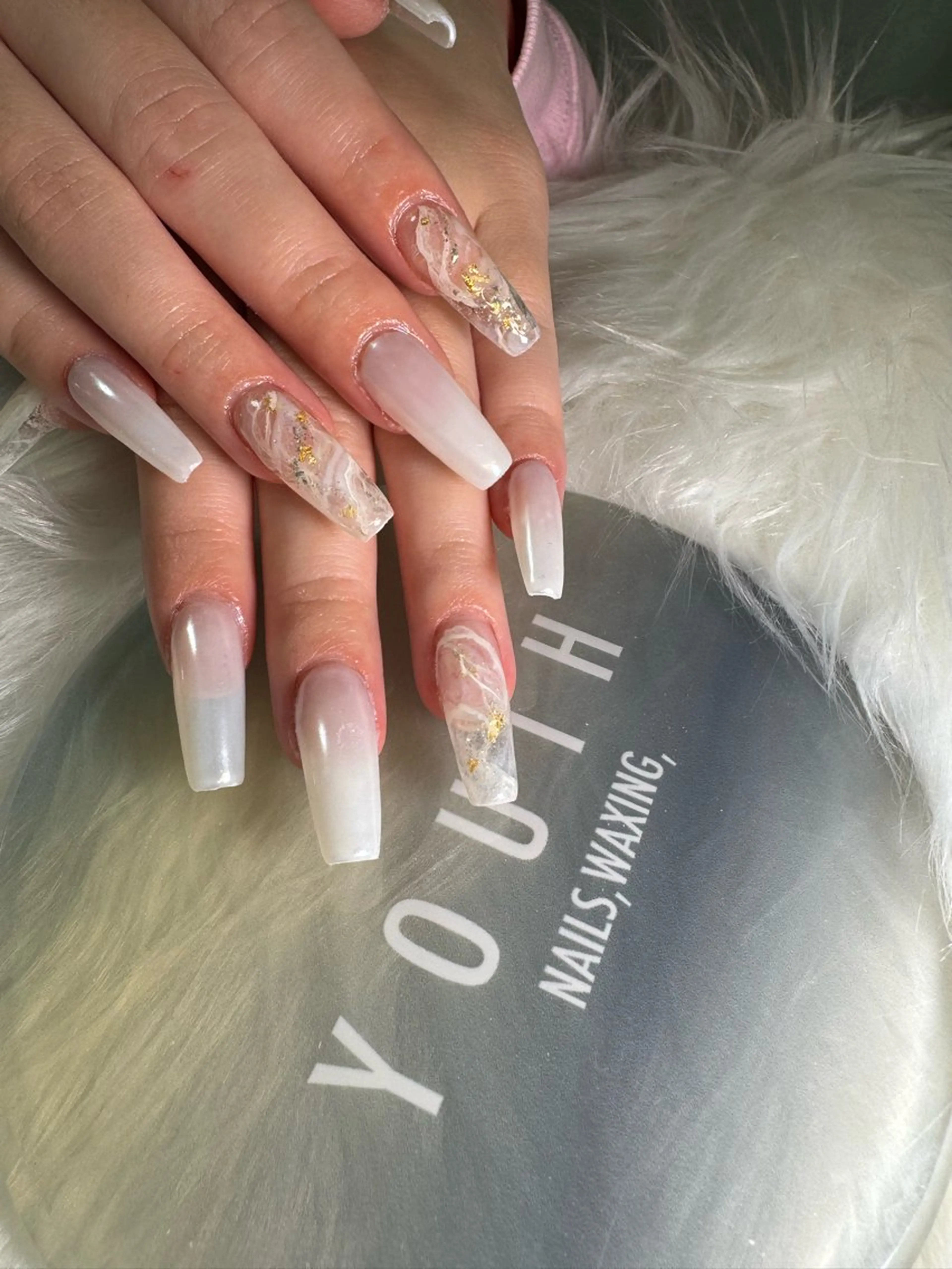 ネイル ハンドネイル YOUTH nails waxing所属・YOUTH natsumiのネイルデザイン