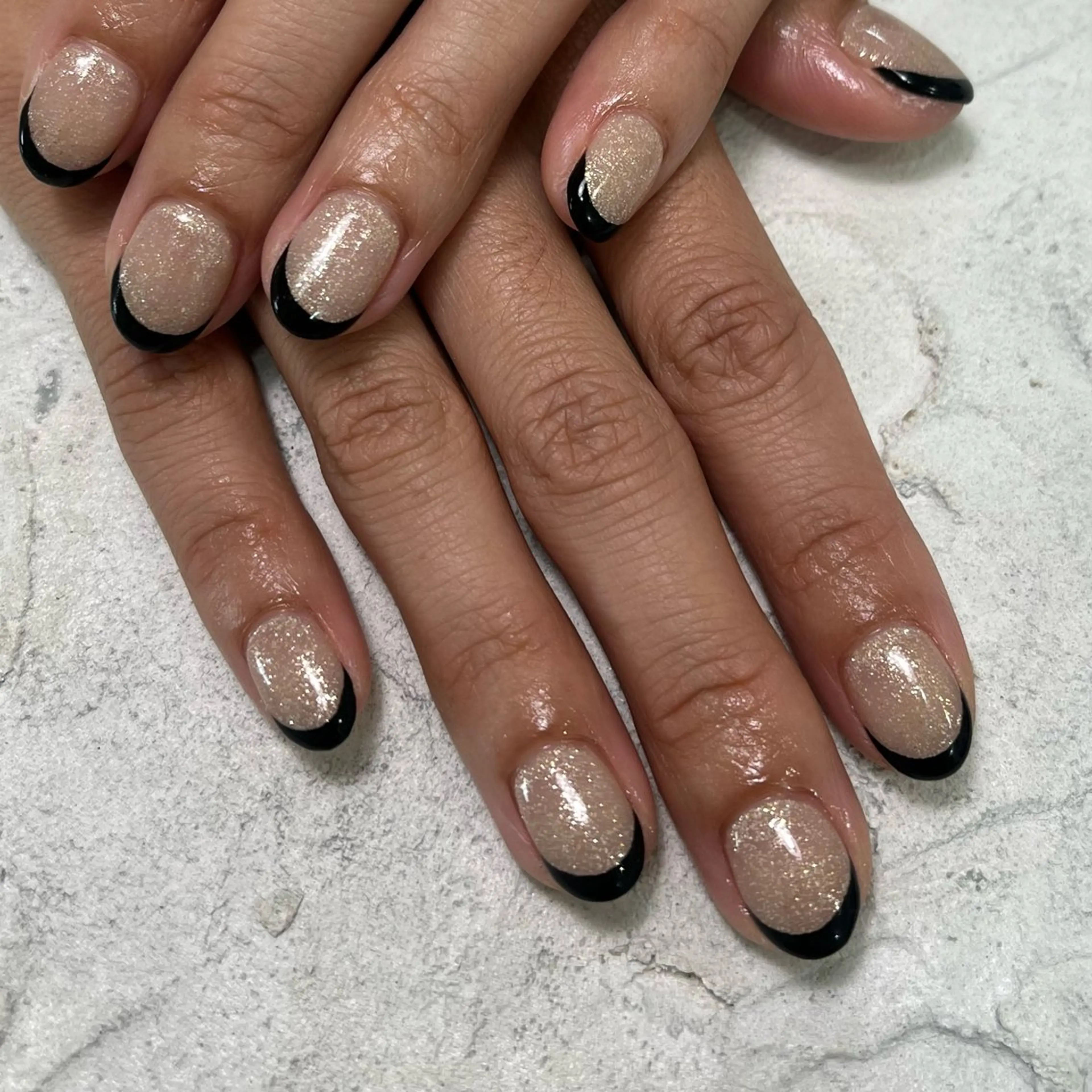 ネイル フレンチネイル サニーヒルズ藤沢 水口のネイルデザイン