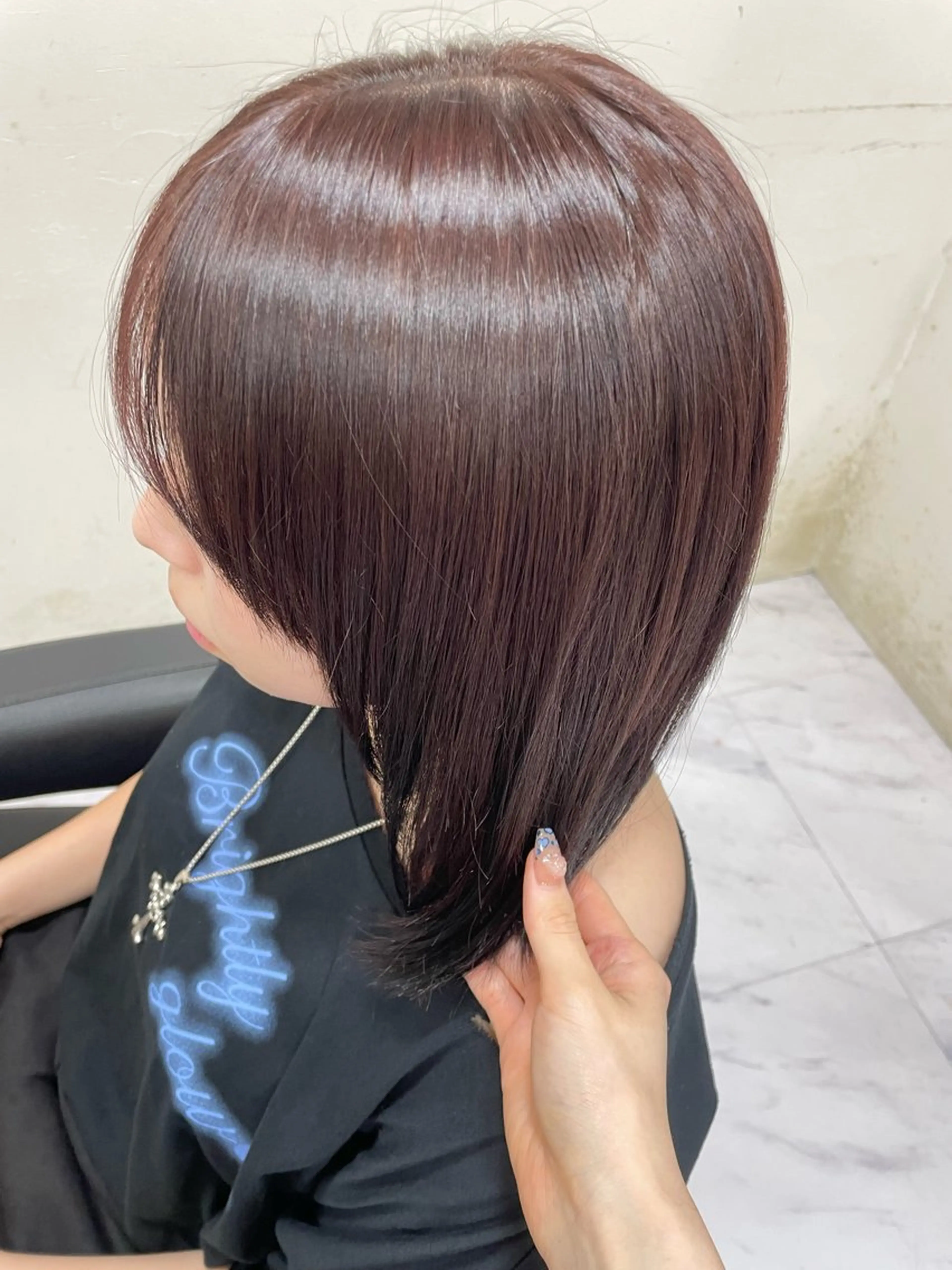 ミディアム カラー ブリーチ ブラウンカラー ブリーチなしカラー ピンクカラー ピンクブラウン ヘアカラー NOAHL 大宮店所属・藤﨑 梨奈のヘアスタイル