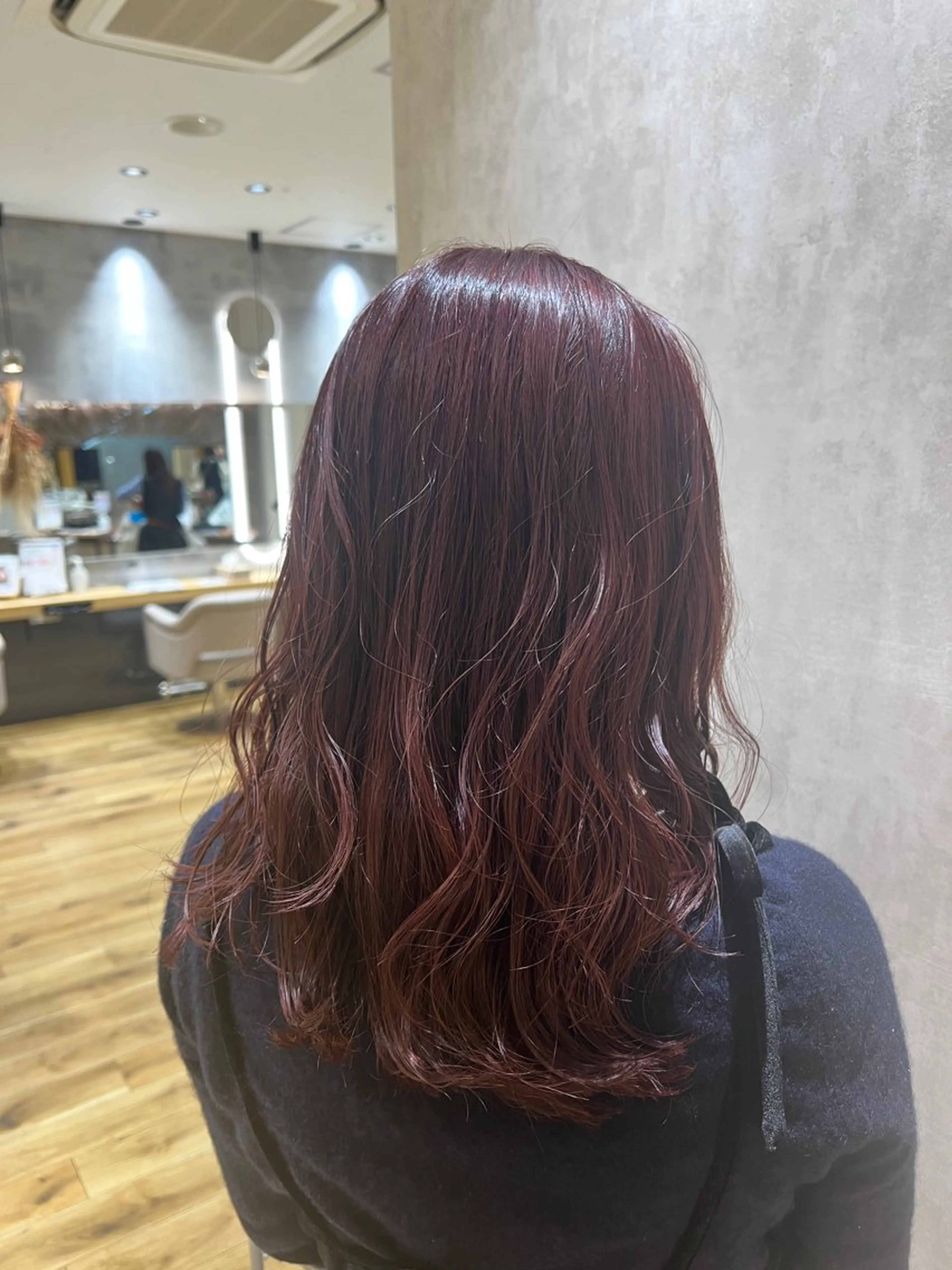 ミディアム ピンクブラウン 岸本 桂輝のヘアスタイル