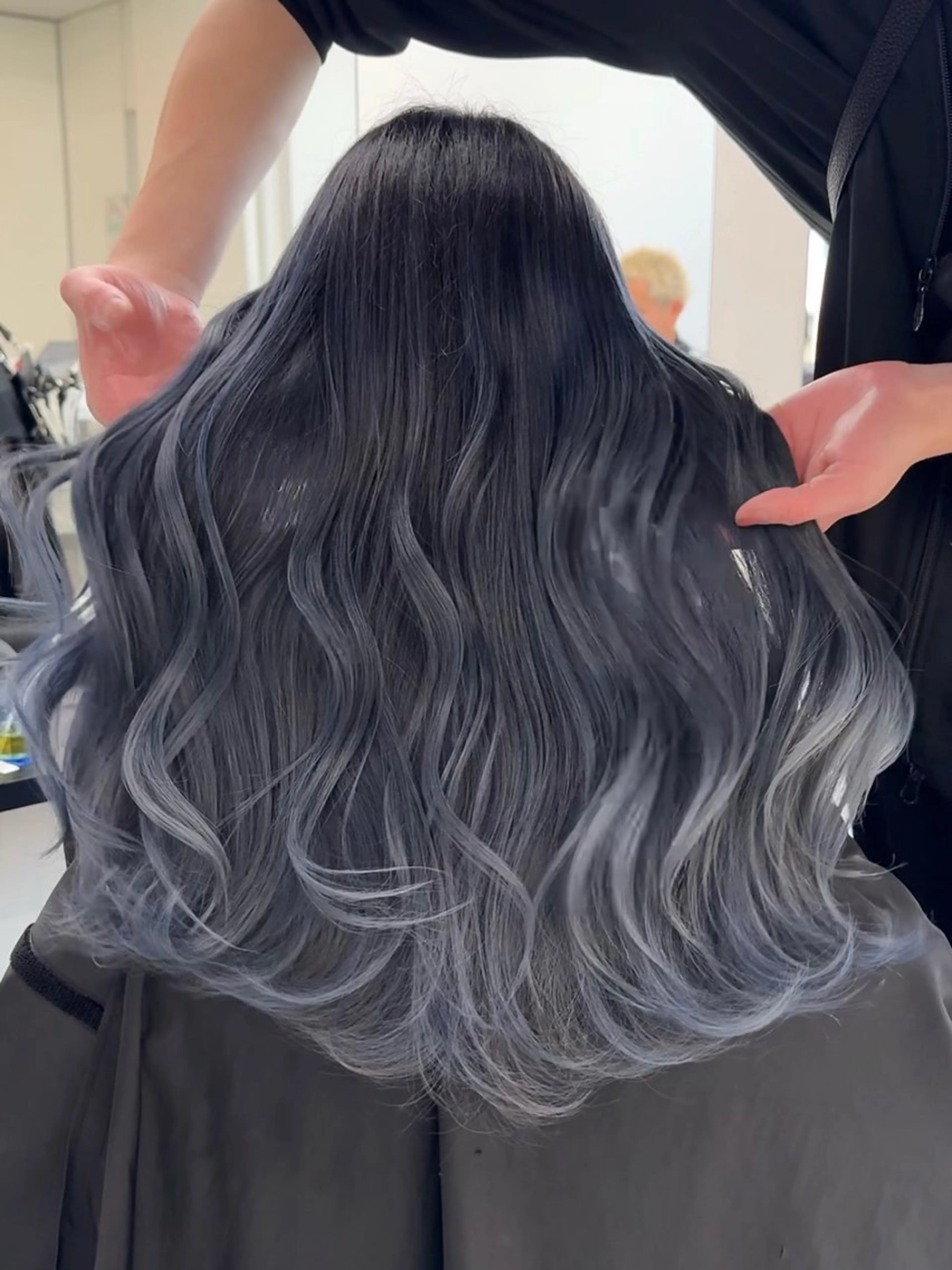 ロング カラー バレイヤージュ レイヤーカット カット ヘアカラー トリートメント ヘアセット Rikuto/原宿 /バレイヤージュのヘアスタイル