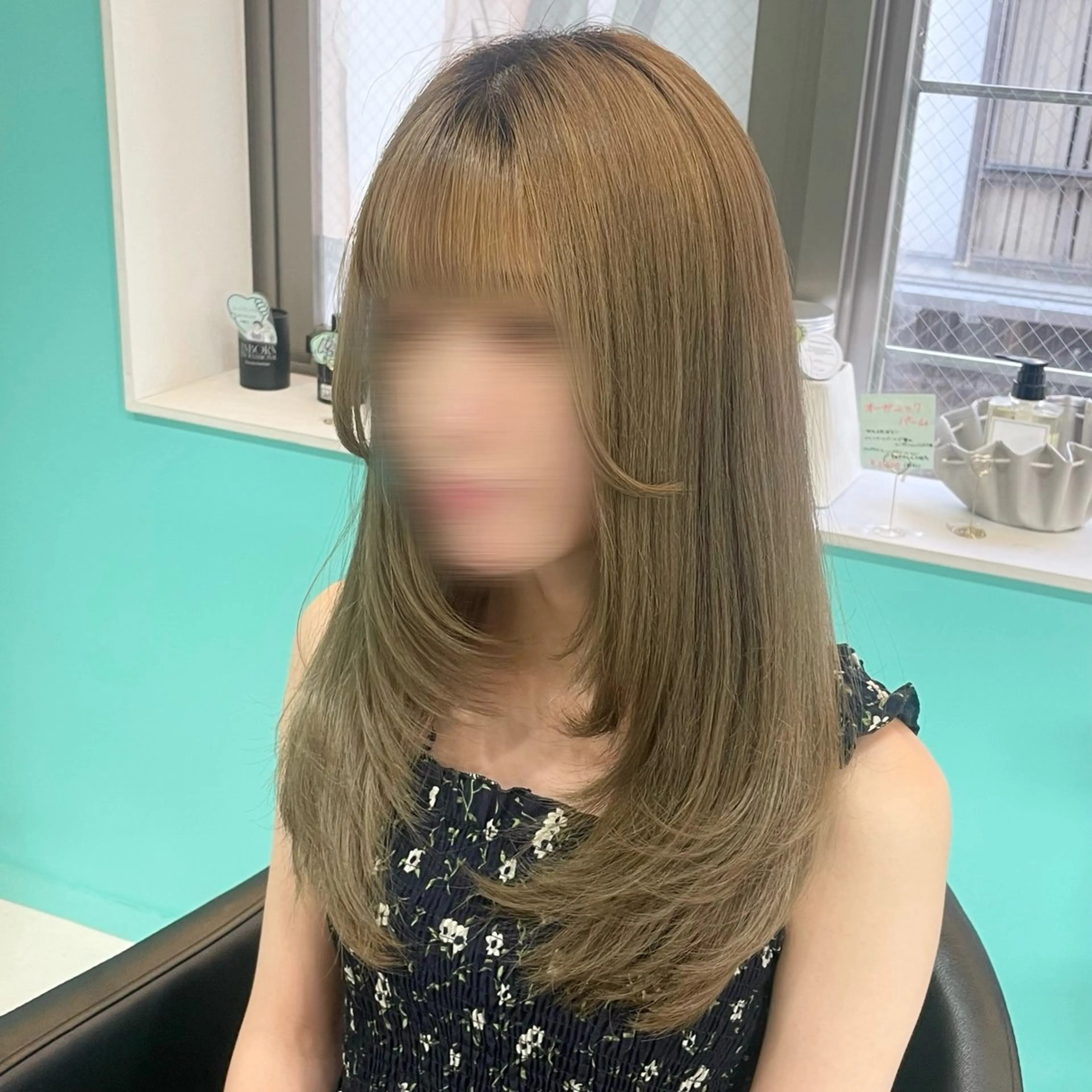 ロング レイヤーカット カット イヤリングカラー 🫧Natsukiのヘアスタイル