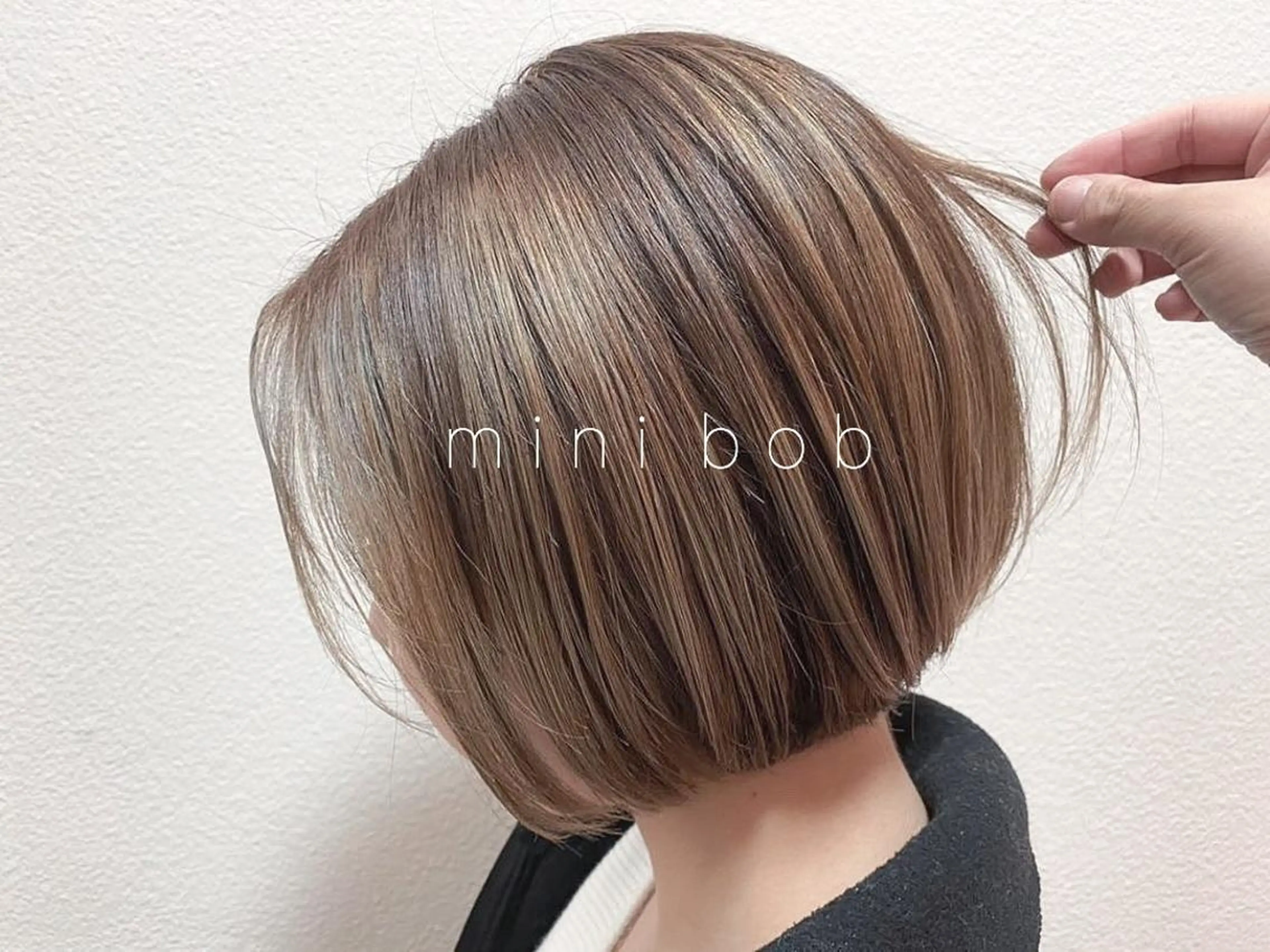 ショート カラー ALO art hair所属・  AYARIのヘアスタイル