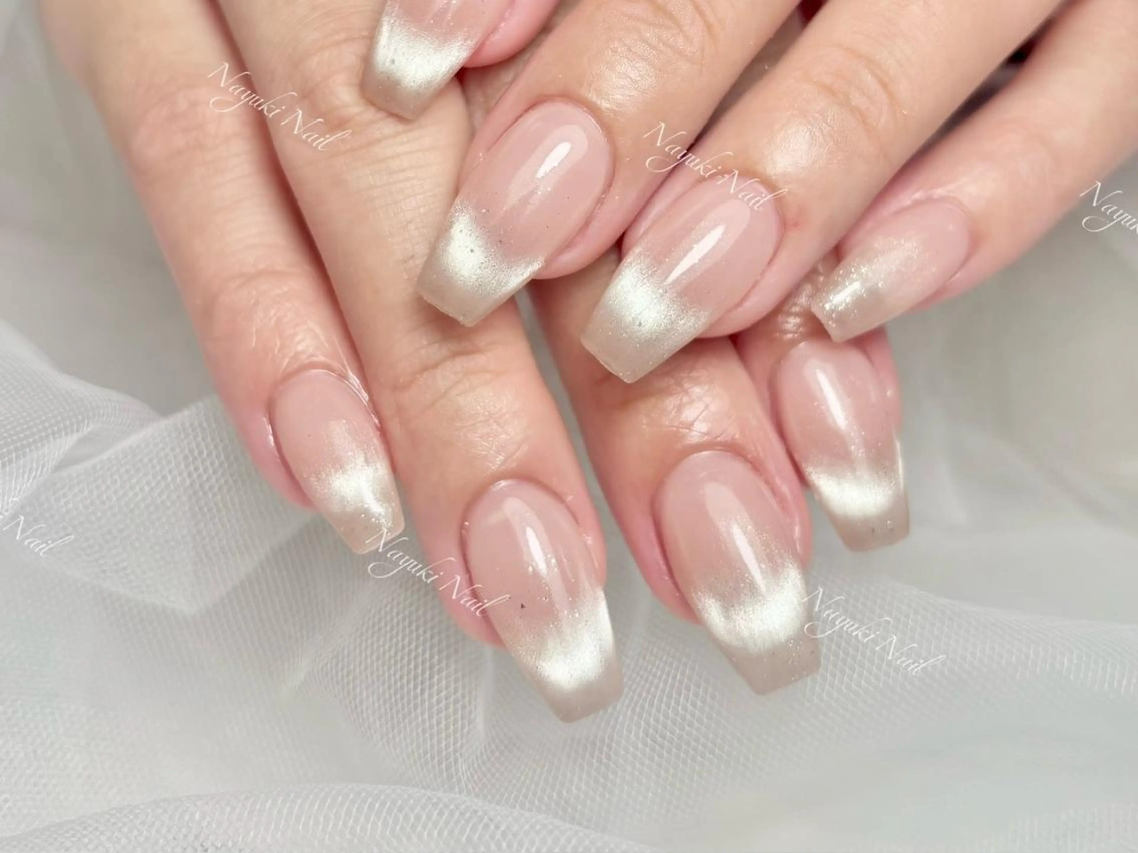 ネイル 🦋 Queenieのネイルデザイン