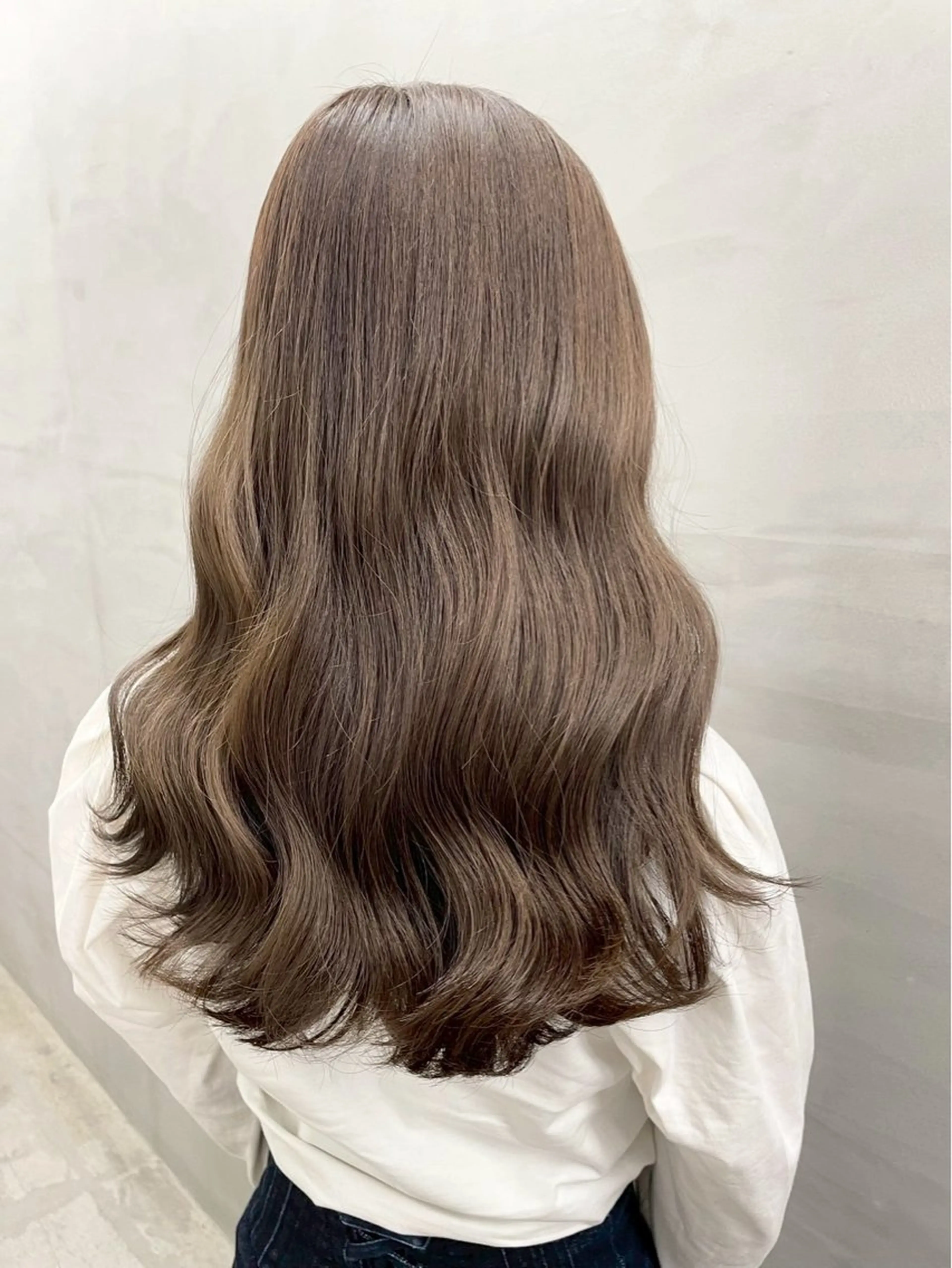 セミロング カラー ベージュカラー ブリーチ 透明感カラー 顔周りカット カット ヘアカラー トリートメント 艶カラー/髪質改善/ ブリーチ/池袋/千葉のヘアスタイル