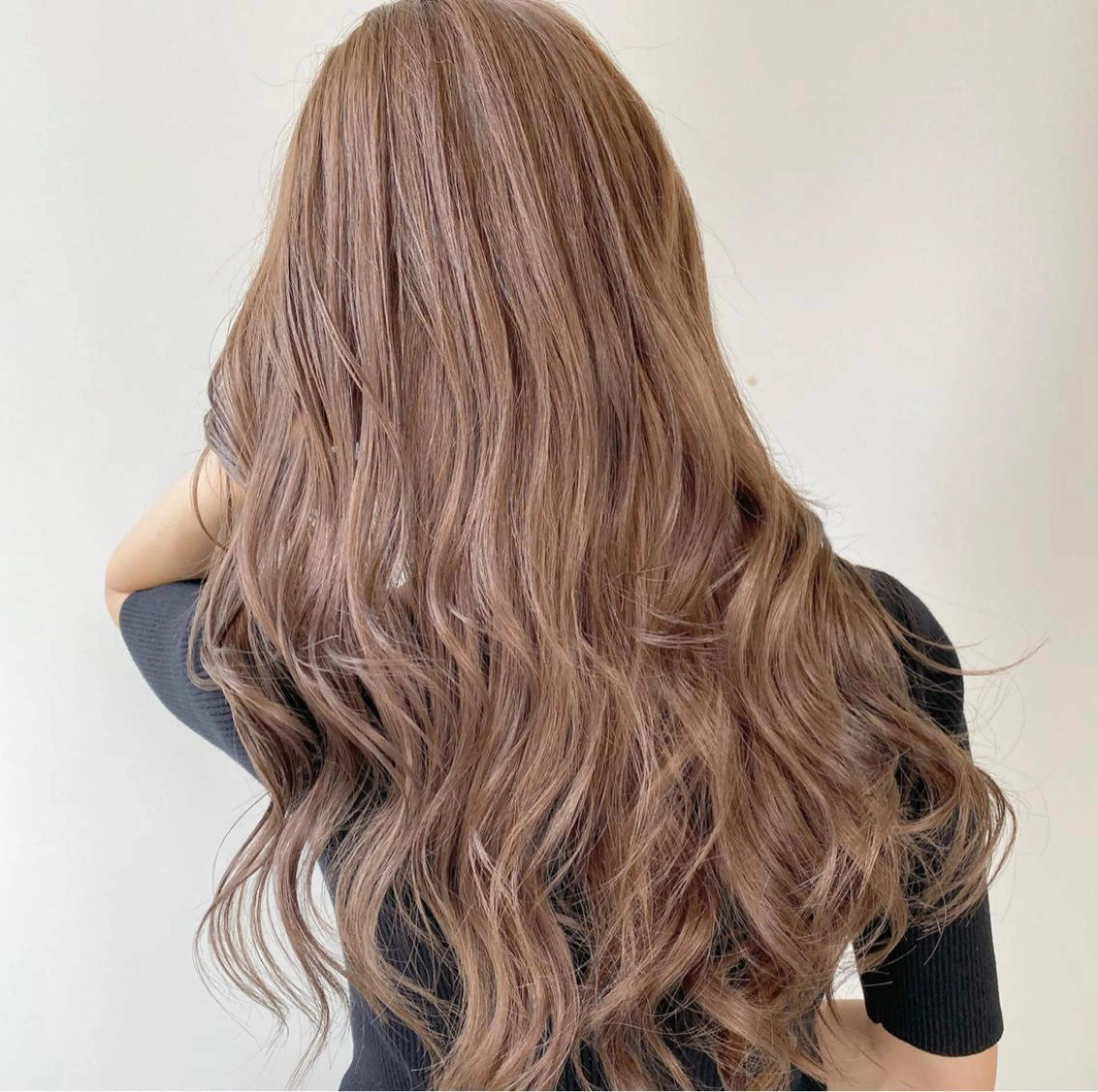 ロング 興梠 莉桜のヘアスタイル