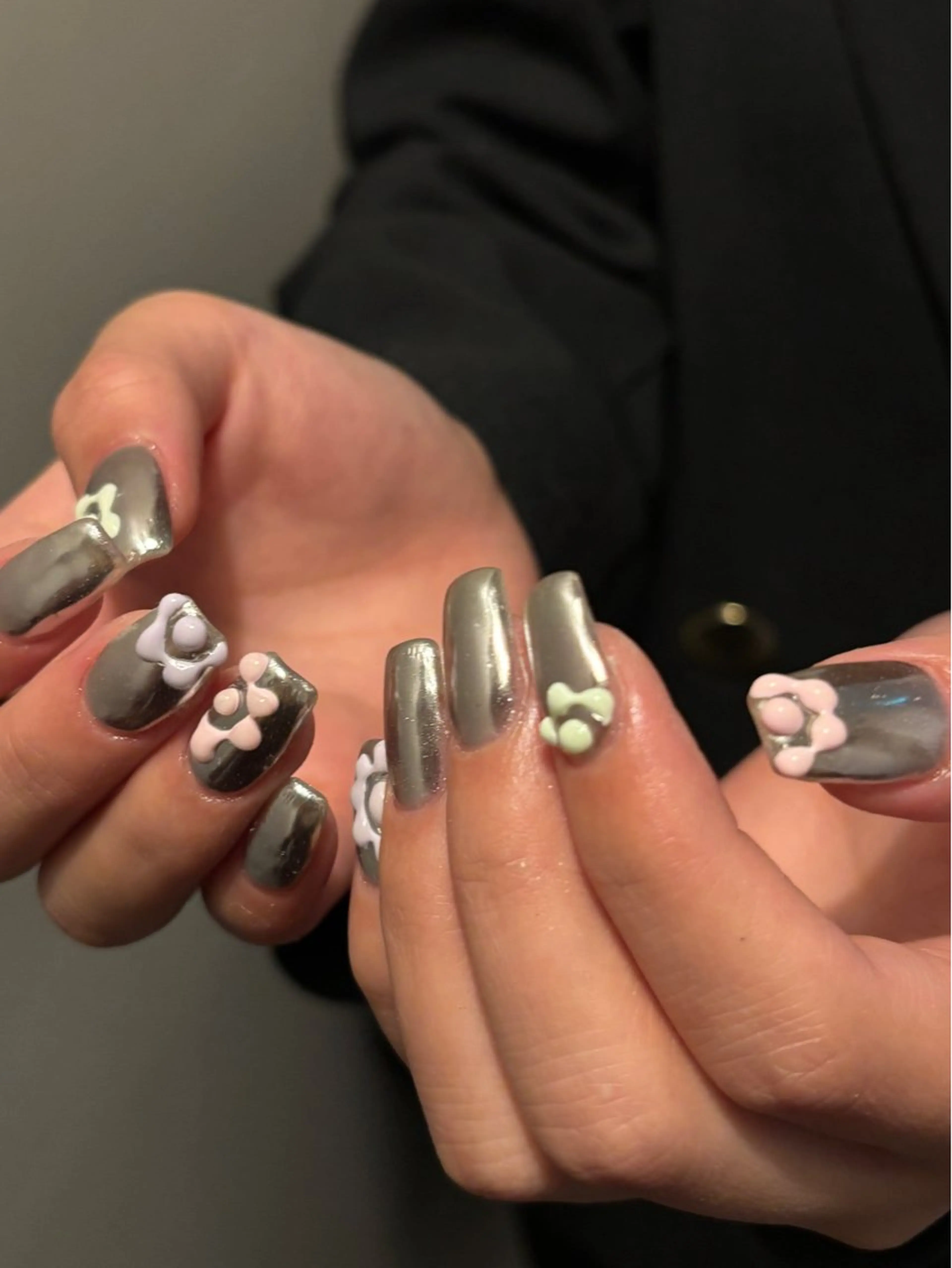 ネイル ぷっくりネイル ハンドネイル sister  mohawk所属・chika ／ nailのネイルデザイン